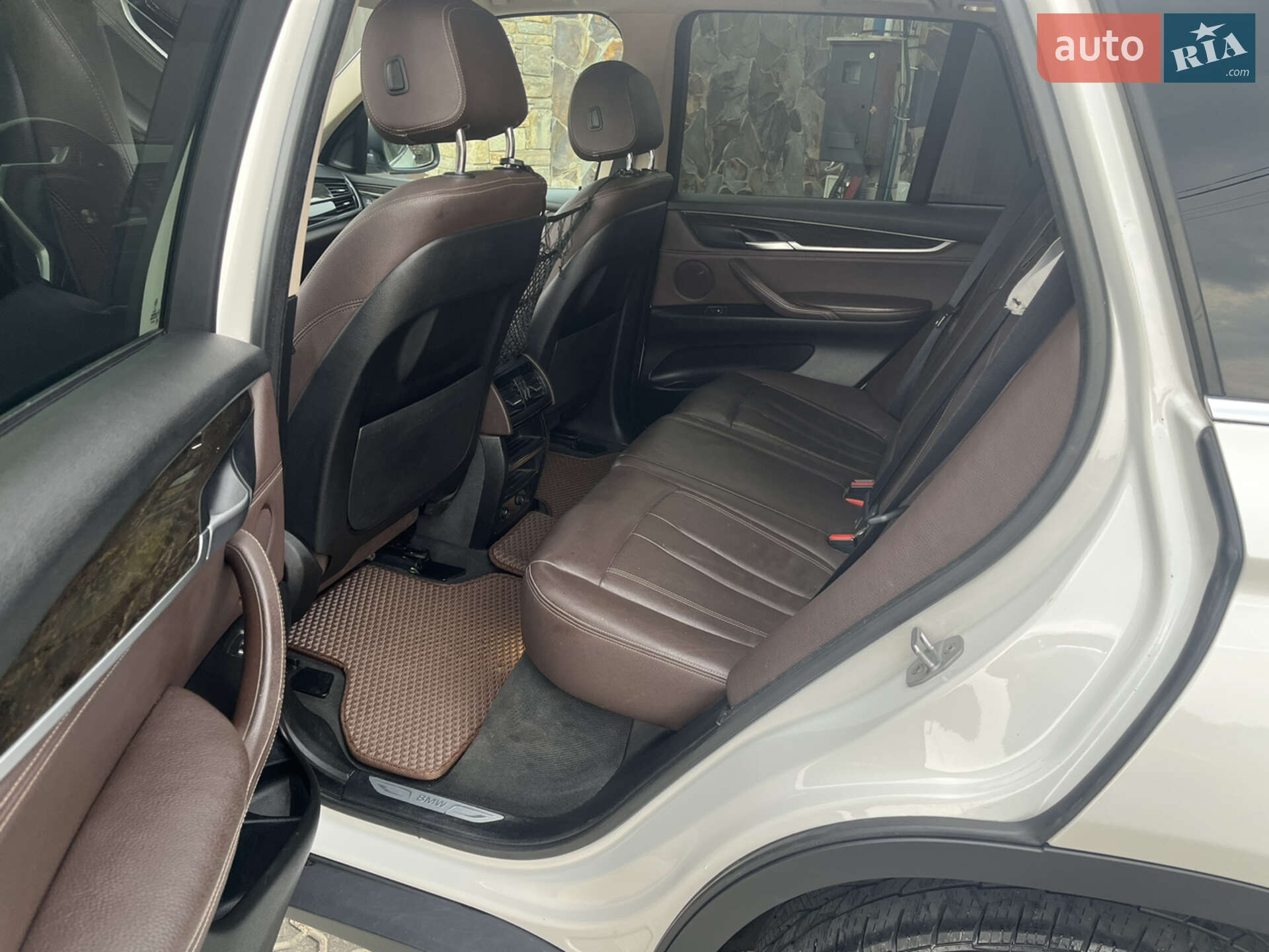 BMW X5 2015 VIN WBALS010900S34303 фото оголошення 5 з 11