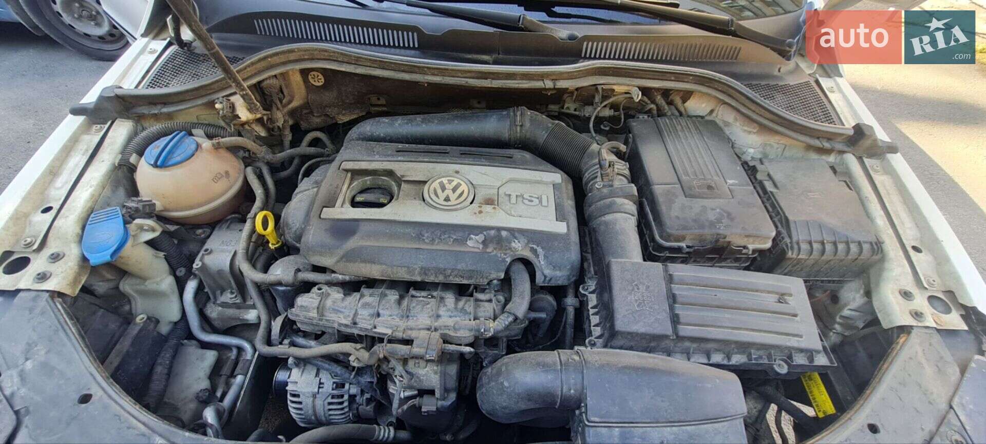 Volkswagen CC / Passat CC 2013 VIN WVWBN7AN1EE504323 фото оголошення 16 з 17