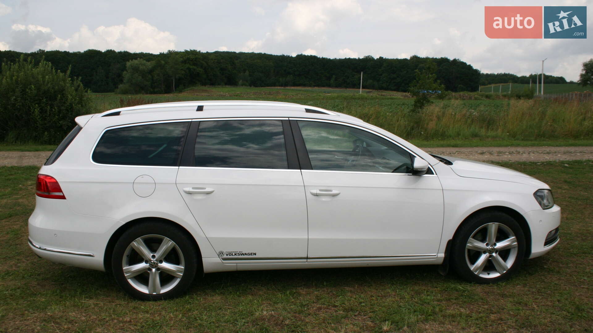 Volkswagen Passat 2011 VIN WVWZZZ3CZCE052827 фото оголошення 2 з 152
