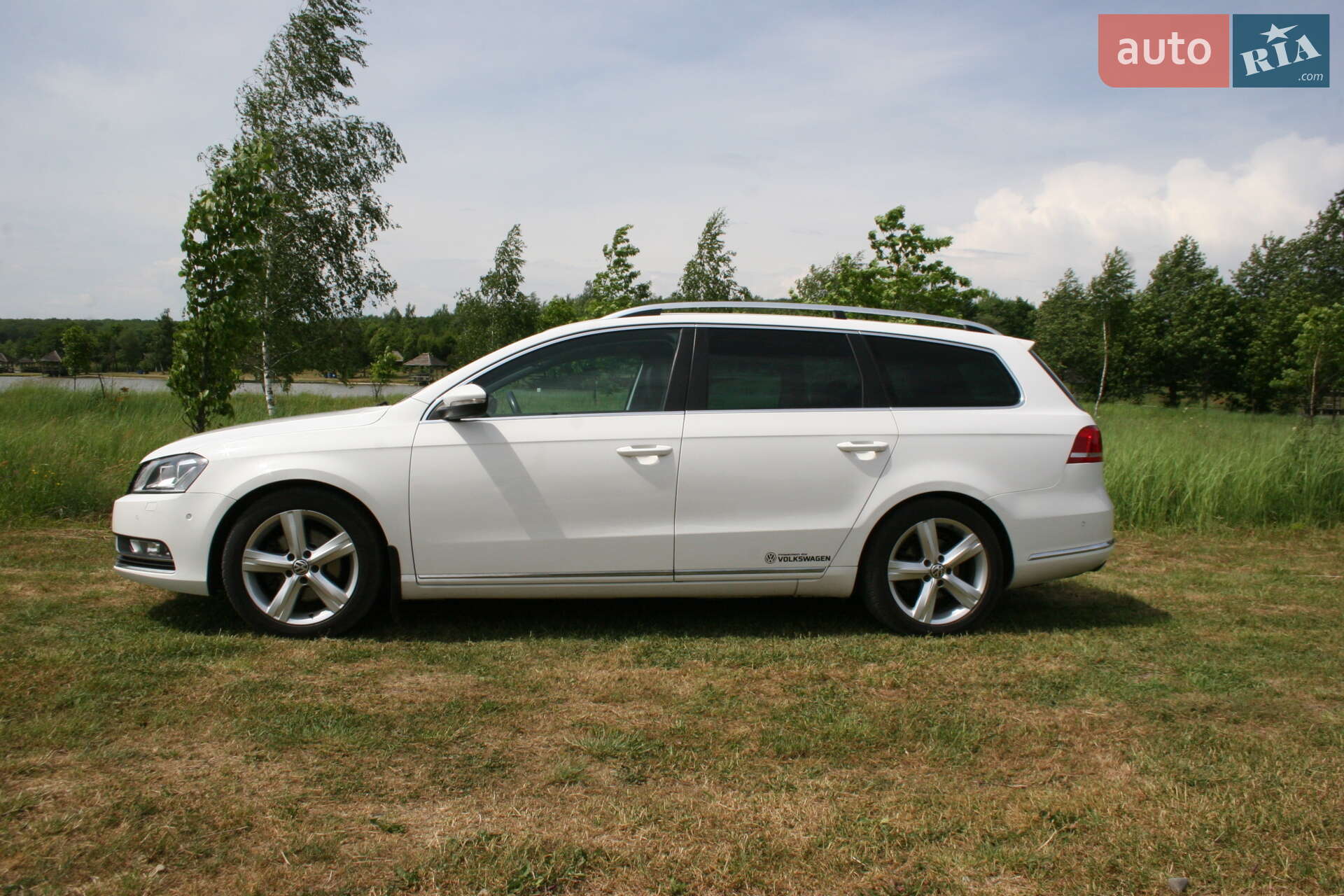 Volkswagen Passat 2011 VIN WVWZZZ3CZCE052827 фото оголошення 4 з 152