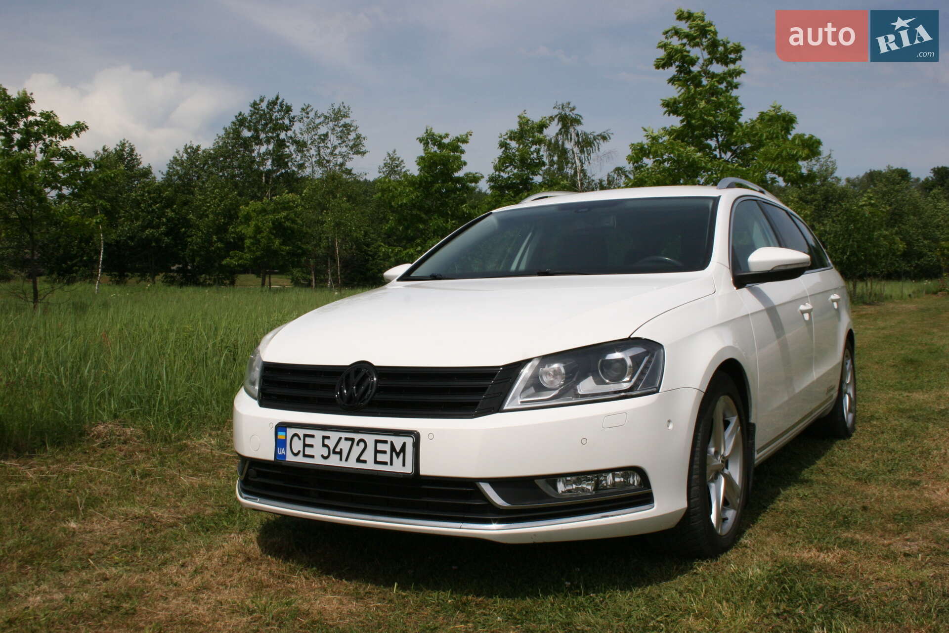 Volkswagen Passat 2011 VIN WVWZZZ3CZCE052827 фото оголошення 9 з 152