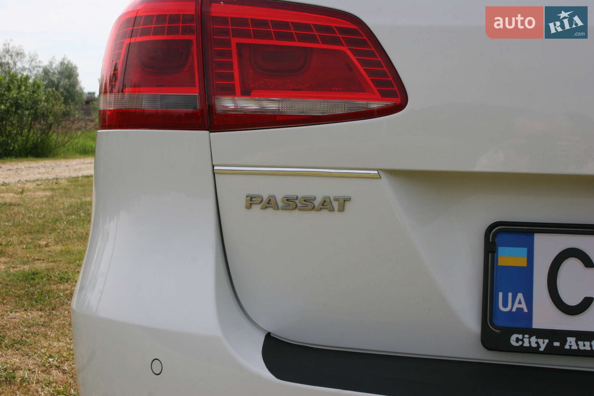 Volkswagen Passat 2011 VIN WVWZZZ3CZCE052827 фото оголошення 17 з 152