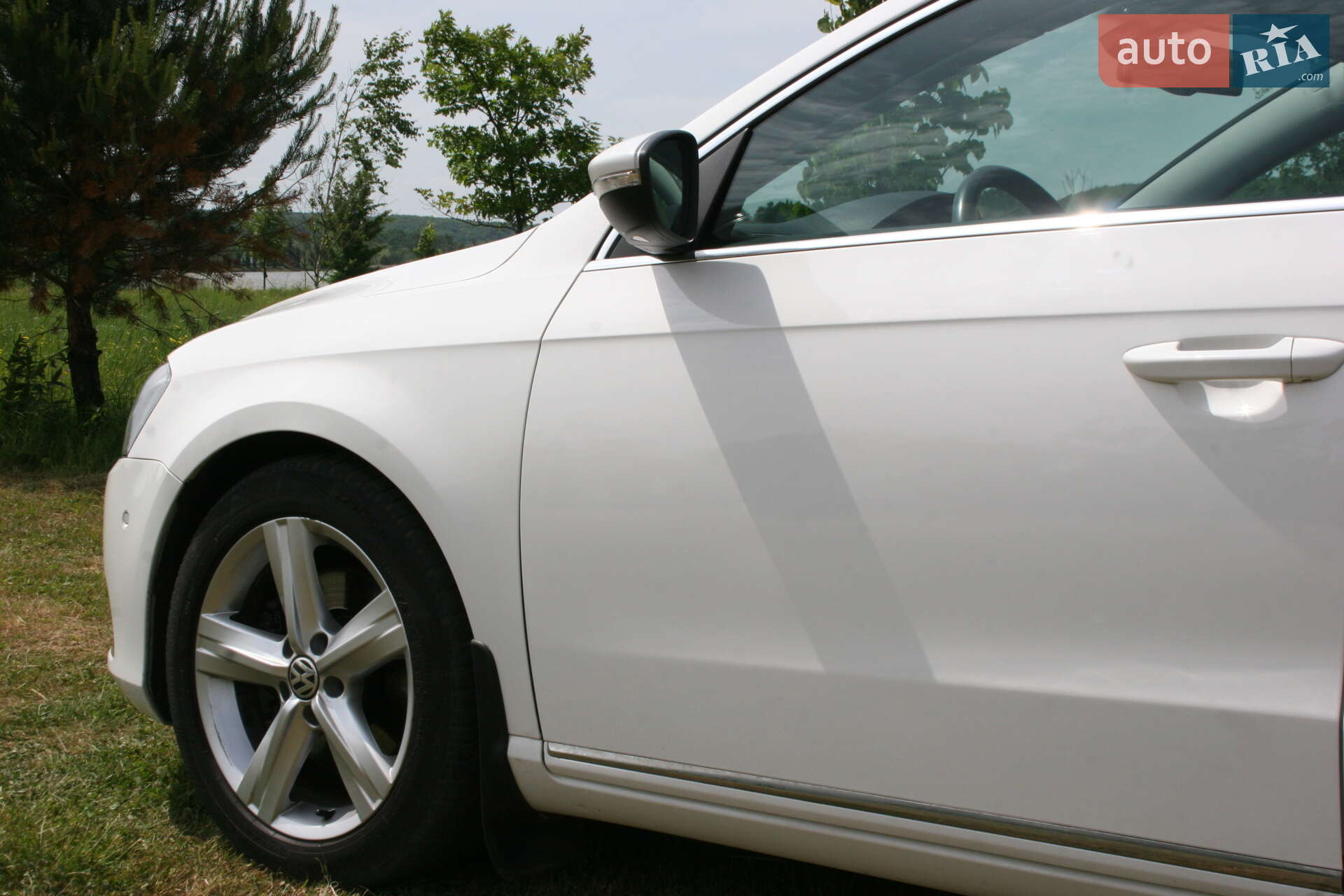 Volkswagen Passat 2011 VIN WVWZZZ3CZCE052827 фото оголошення 21 з 152
