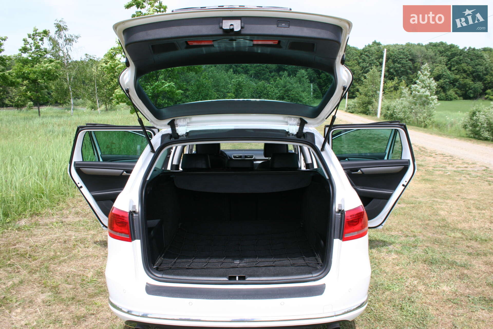 Volkswagen Passat 2011 VIN WVWZZZ3CZCE052827 фото оголошення 69 з 152