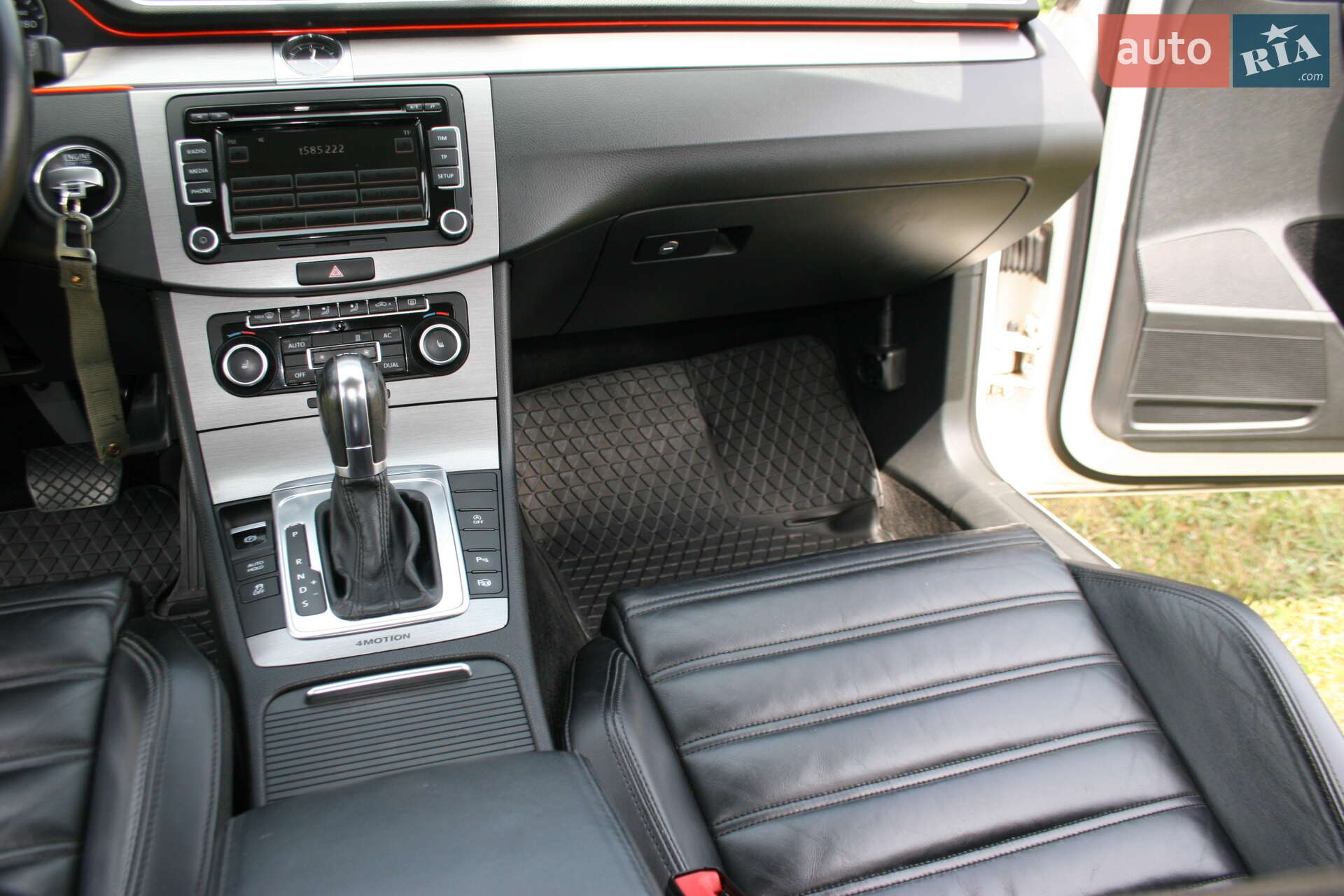 Volkswagen Passat 2011 VIN WVWZZZ3CZCE052827 фото оголошення 73 з 152