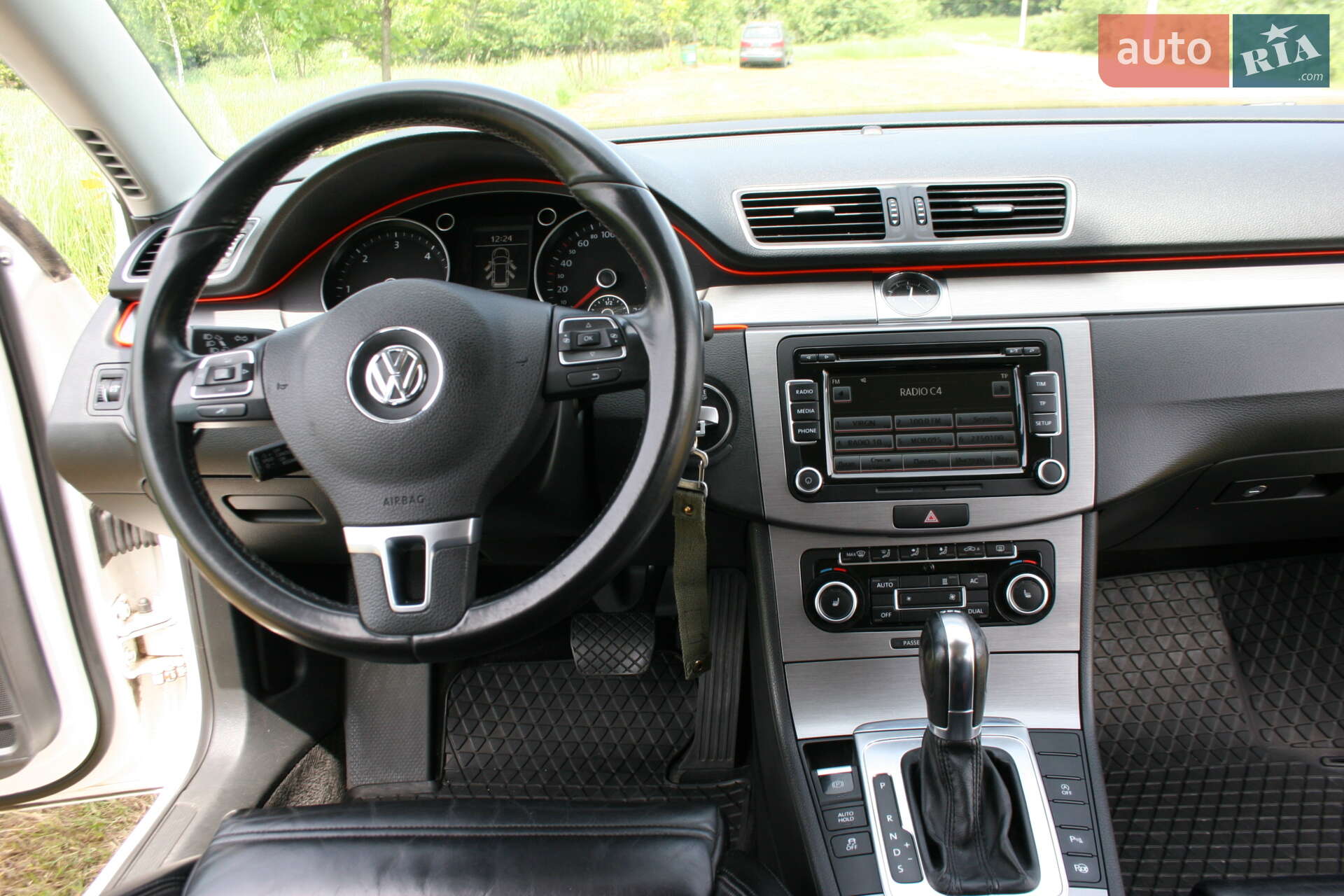 Volkswagen Passat 2011 VIN WVWZZZ3CZCE052827 фото оголошення 75 з 152