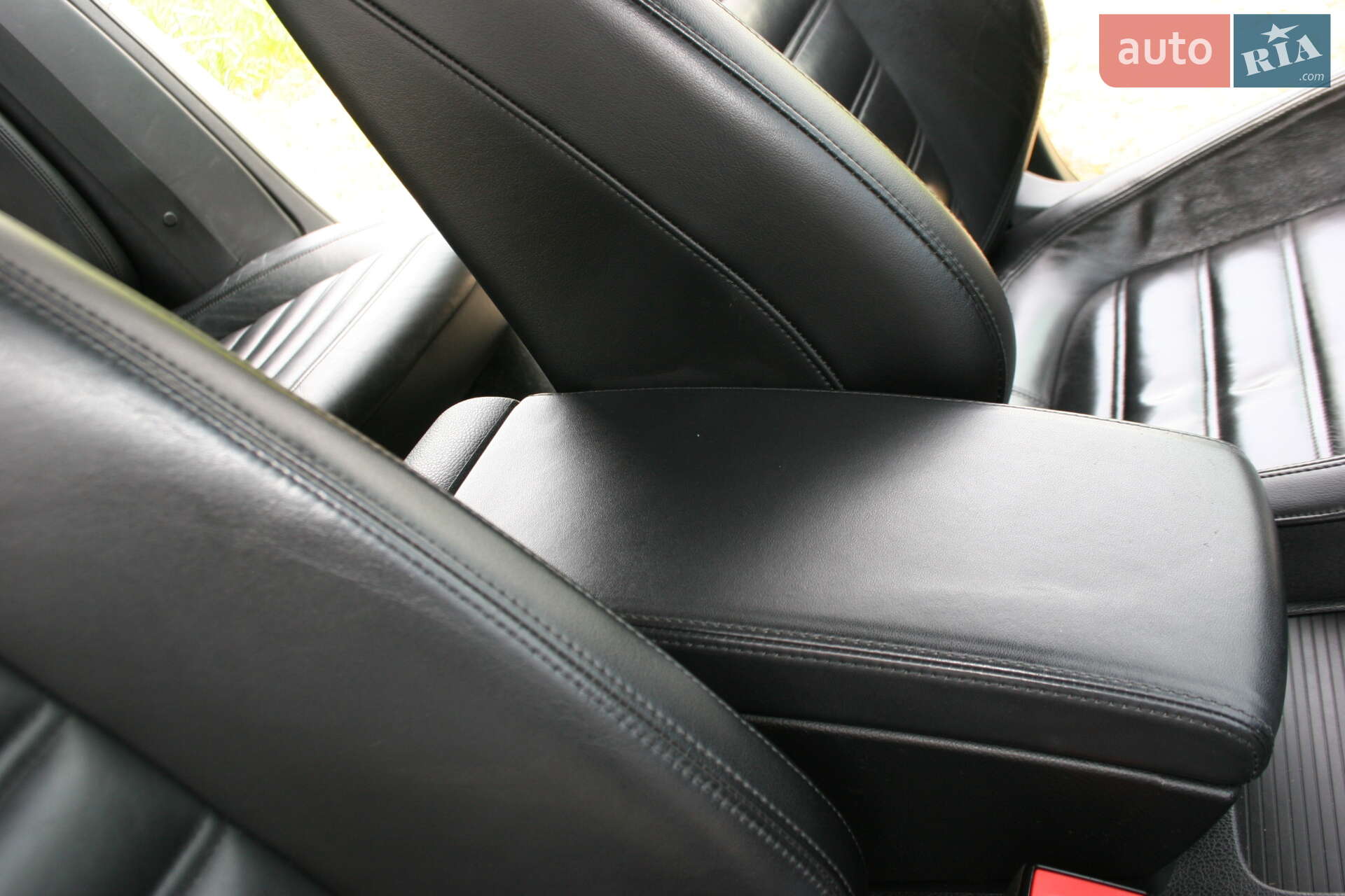 Volkswagen Passat 2011 VIN WVWZZZ3CZCE052827 фото оголошення 100 з 152
