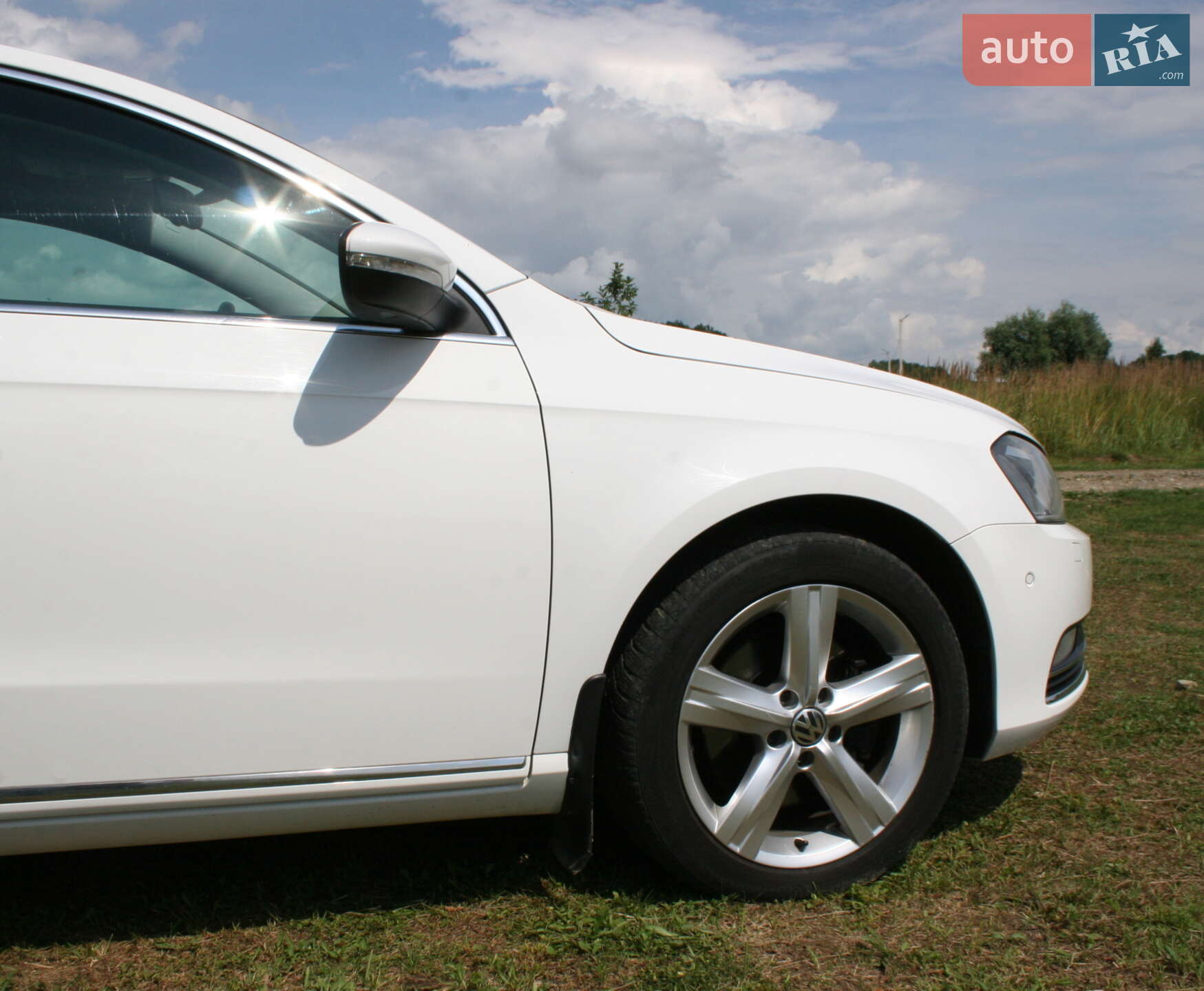 Volkswagen Passat 2011 VIN WVWZZZ3CZCE052827 фото оголошення 149 з 152