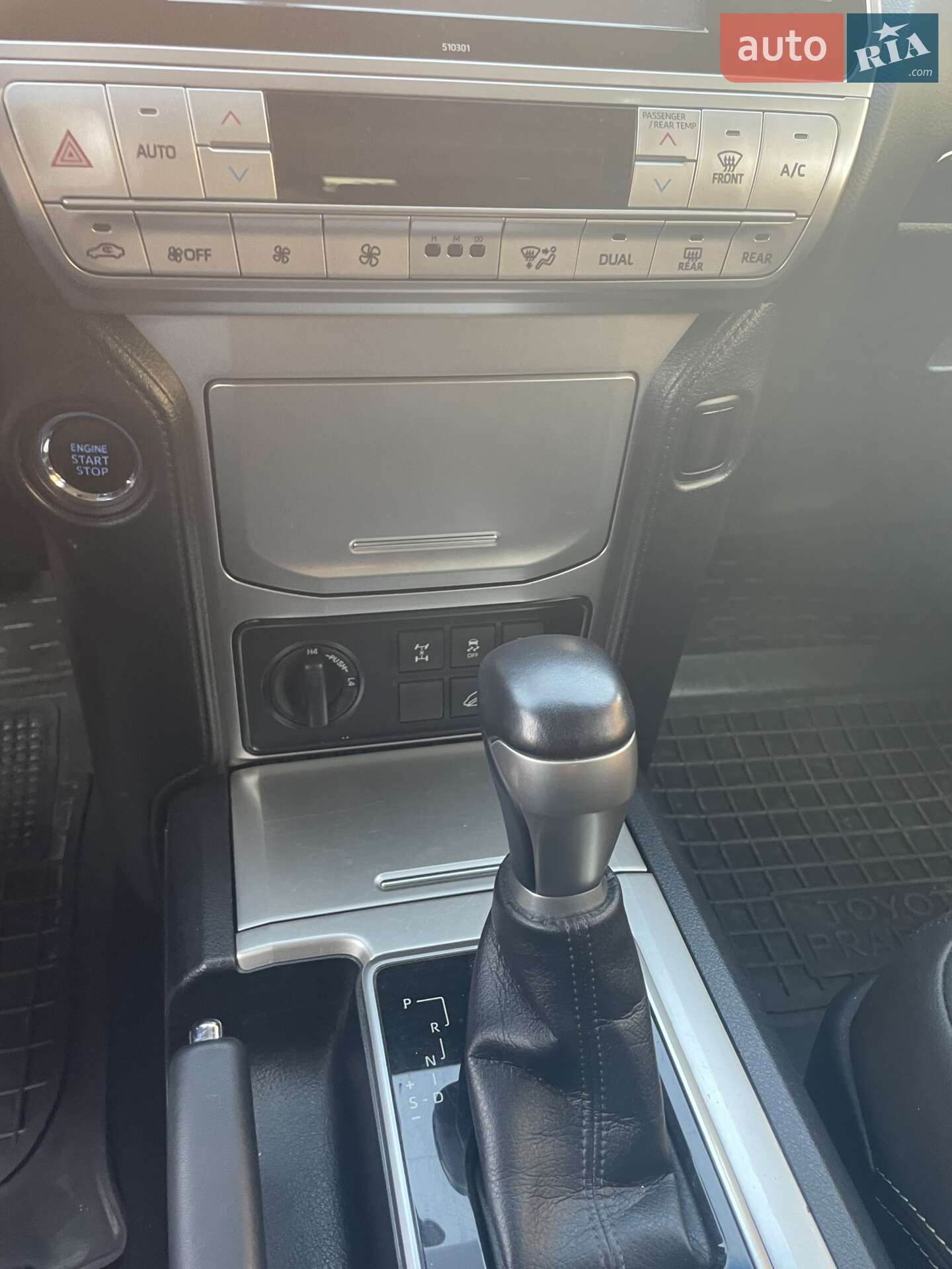 Toyota Land Cruiser Prado 2019 VIN JTEBU3FJ30K167869 фото оголошення 5 з 14