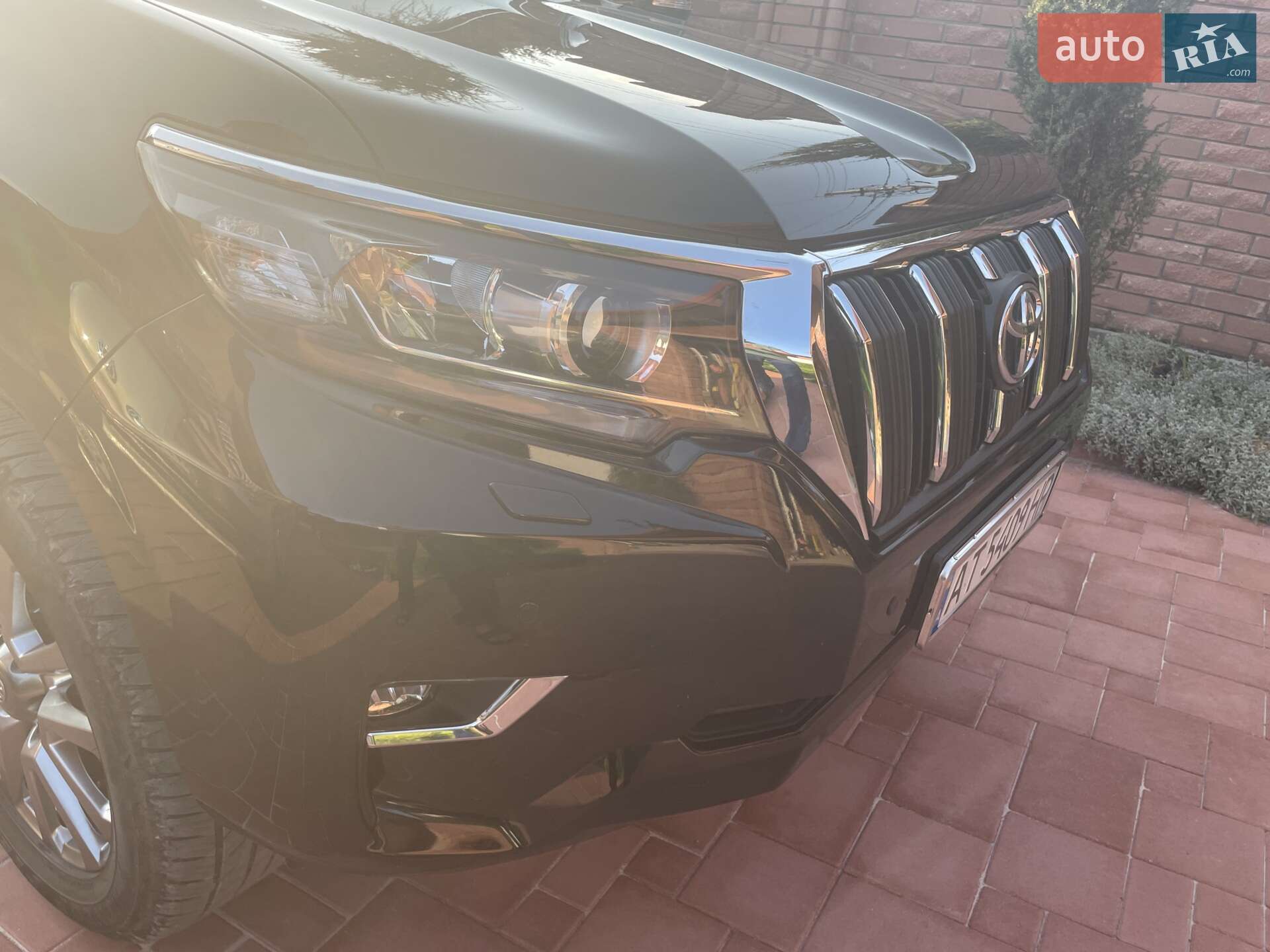 Toyota Land Cruiser Prado 2019 VIN JTEBU3FJ30K167869 фото оголошення 14 з 14