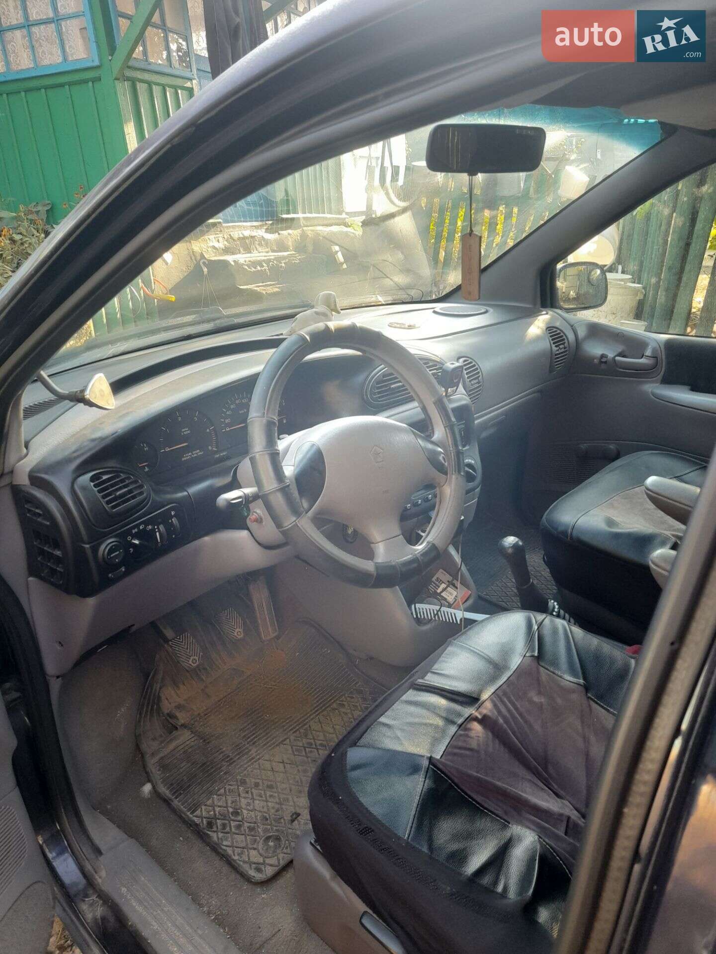 Dodge Ram Van 1999 VIN 1C4GYN7M4XU154128 фото оголошення 3 з 5