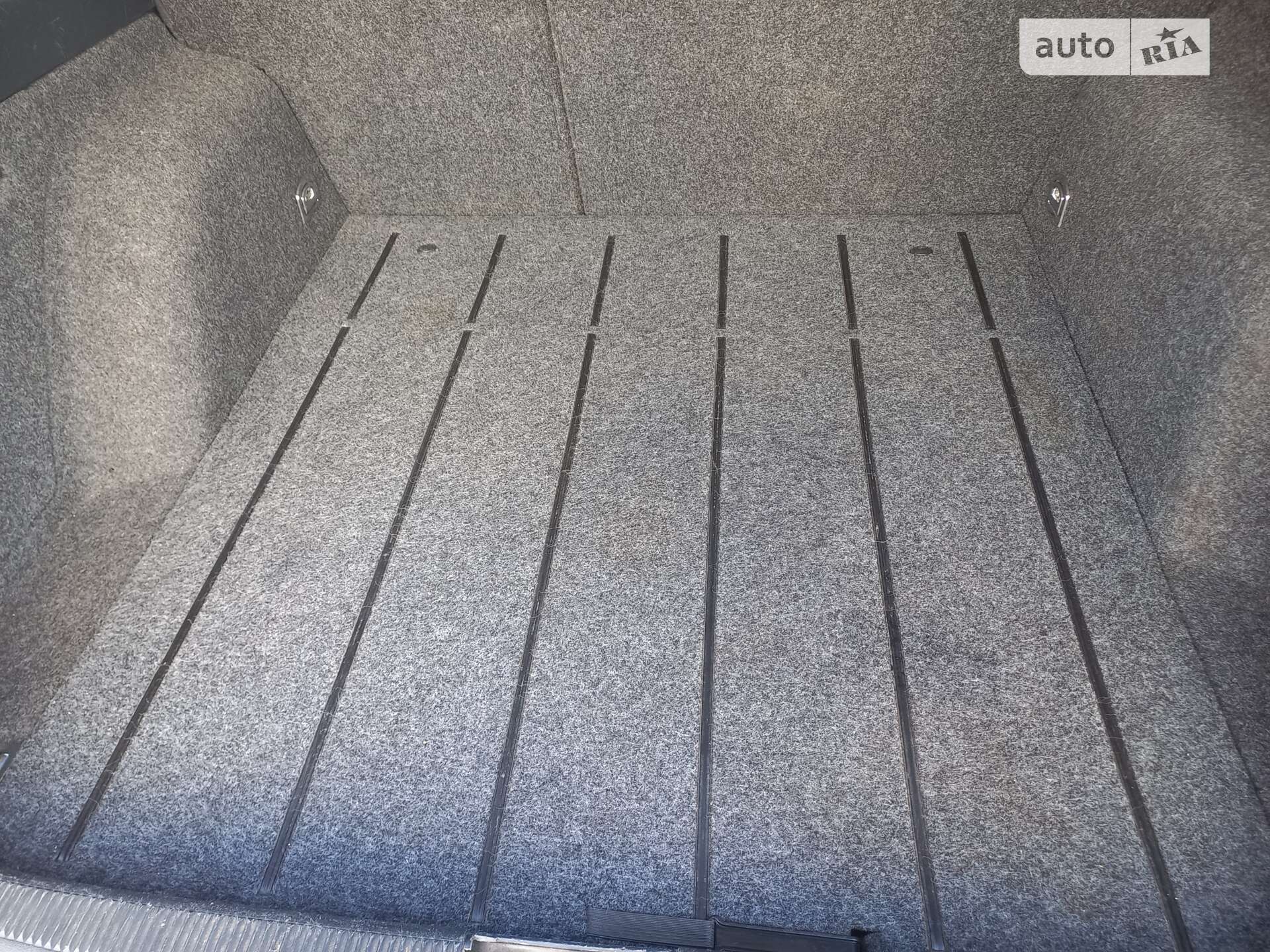 Skoda Octavia 2005 VIN TMBKL21U068832042 фото оголошення 16 з 23