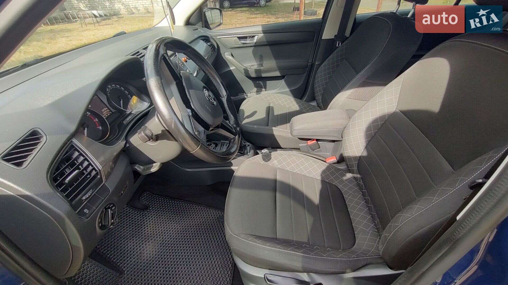 Skoda Fabia 2017 VIN TMBJP4NJ1JB500196 фото оголошення 8 з 21