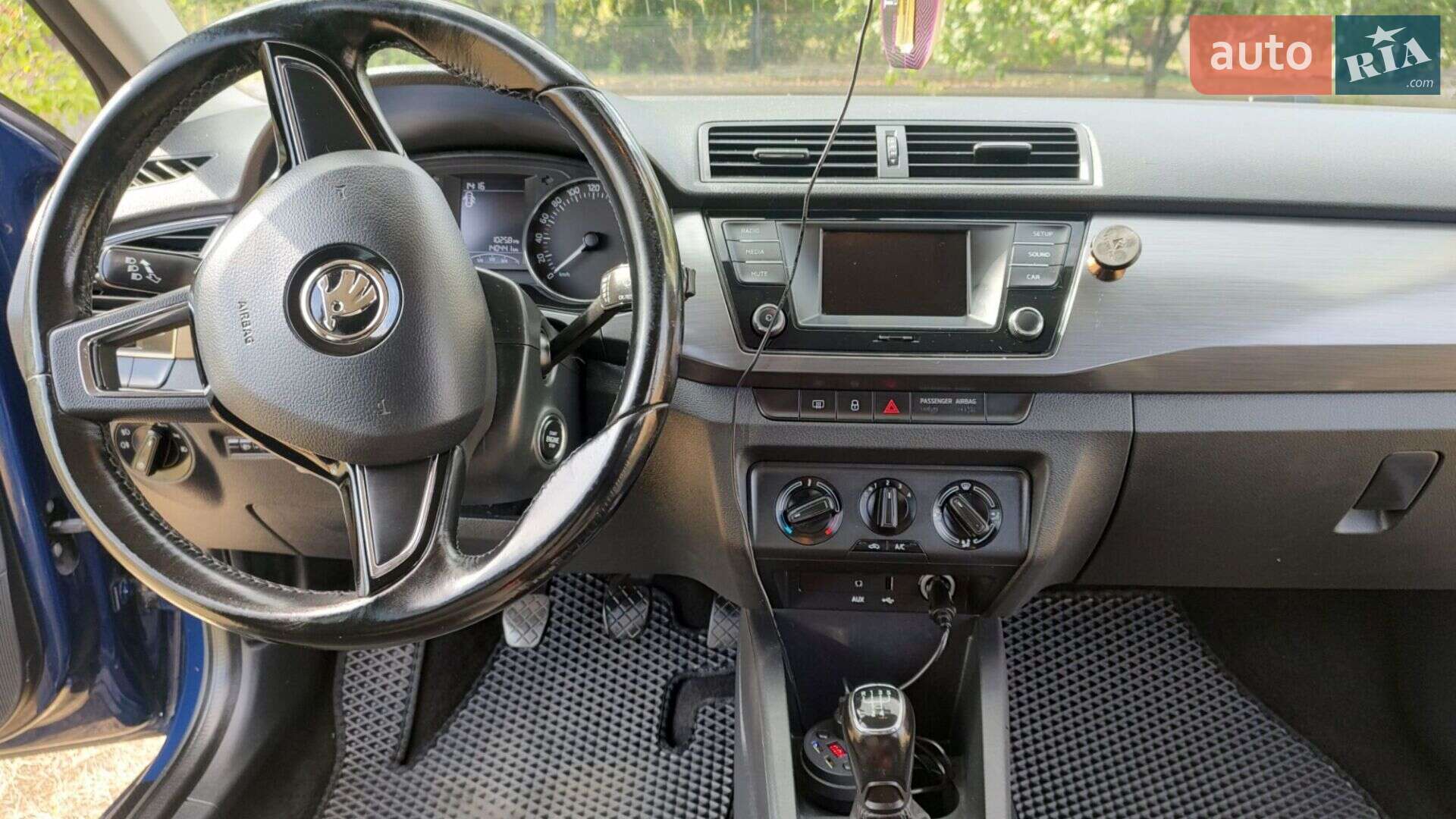Skoda Fabia 2017 VIN TMBJP4NJ1JB500196 фото оголошення 16 з 21