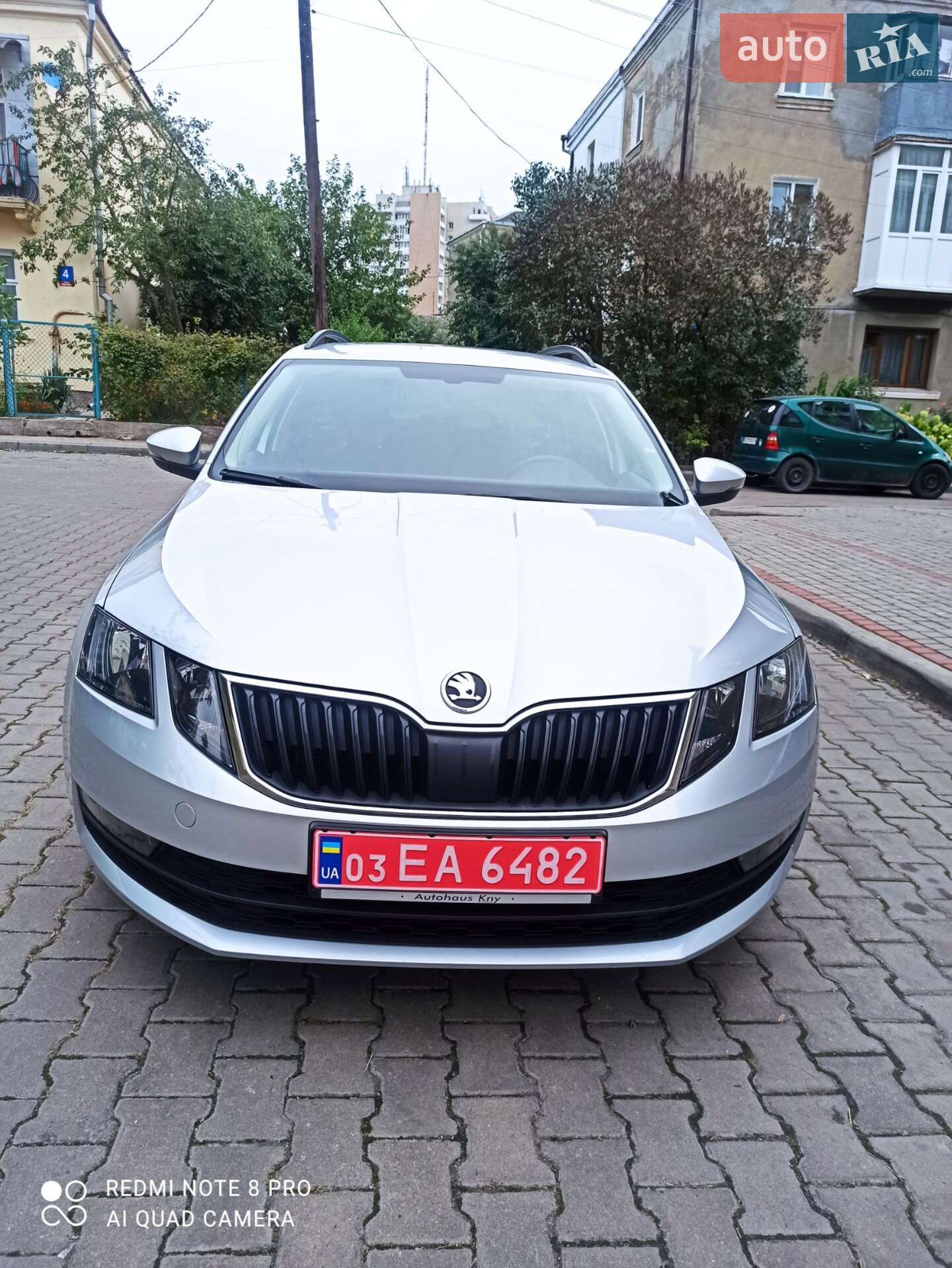 Skoda Octavia 2019 VIN TMBJG7NE7K0212037 фото оголошення 2 з 11