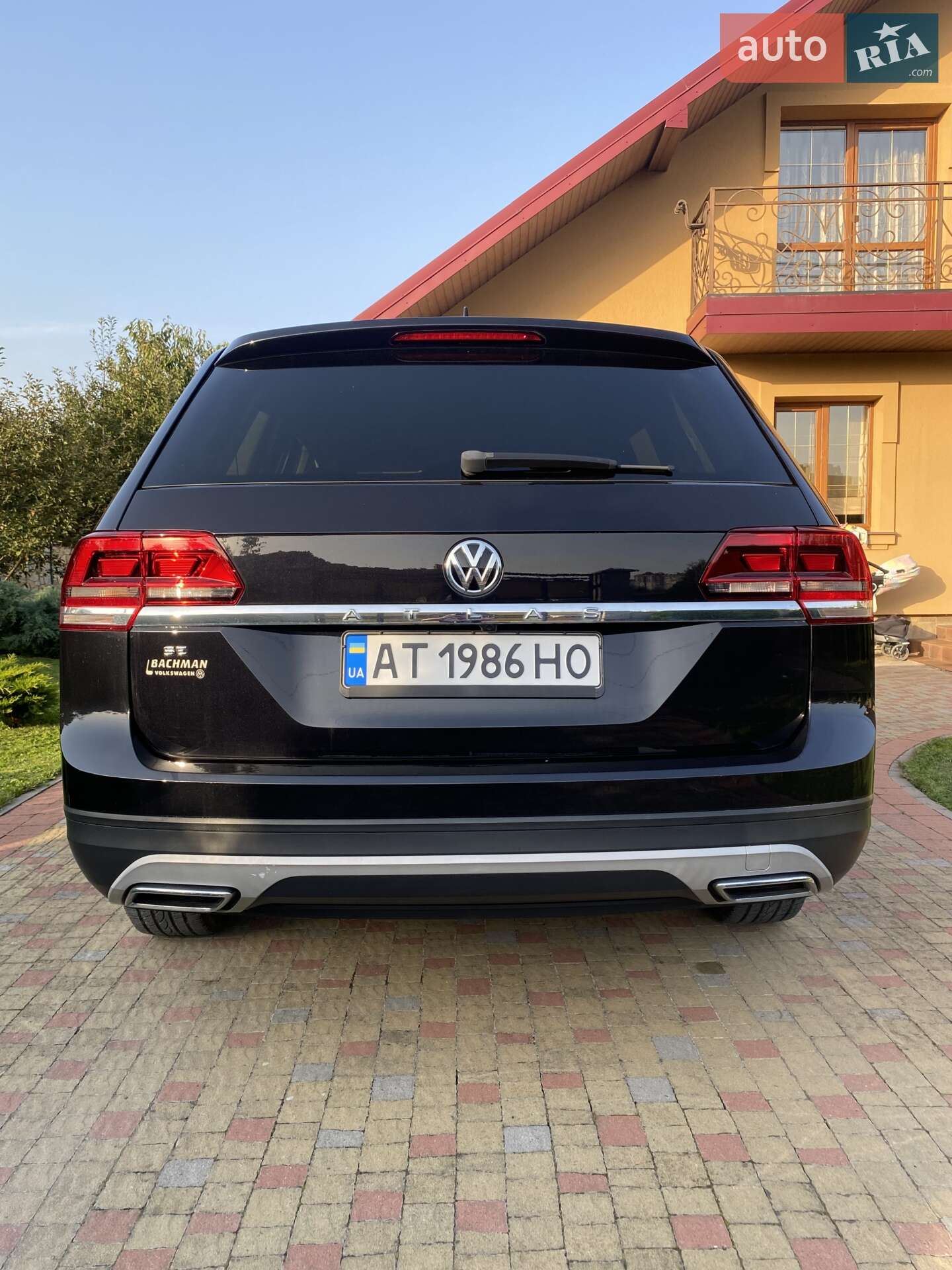Volkswagen Atlas 2019 VIN 1V2DP2CA8KC618714 фото оголошення 2 з 15