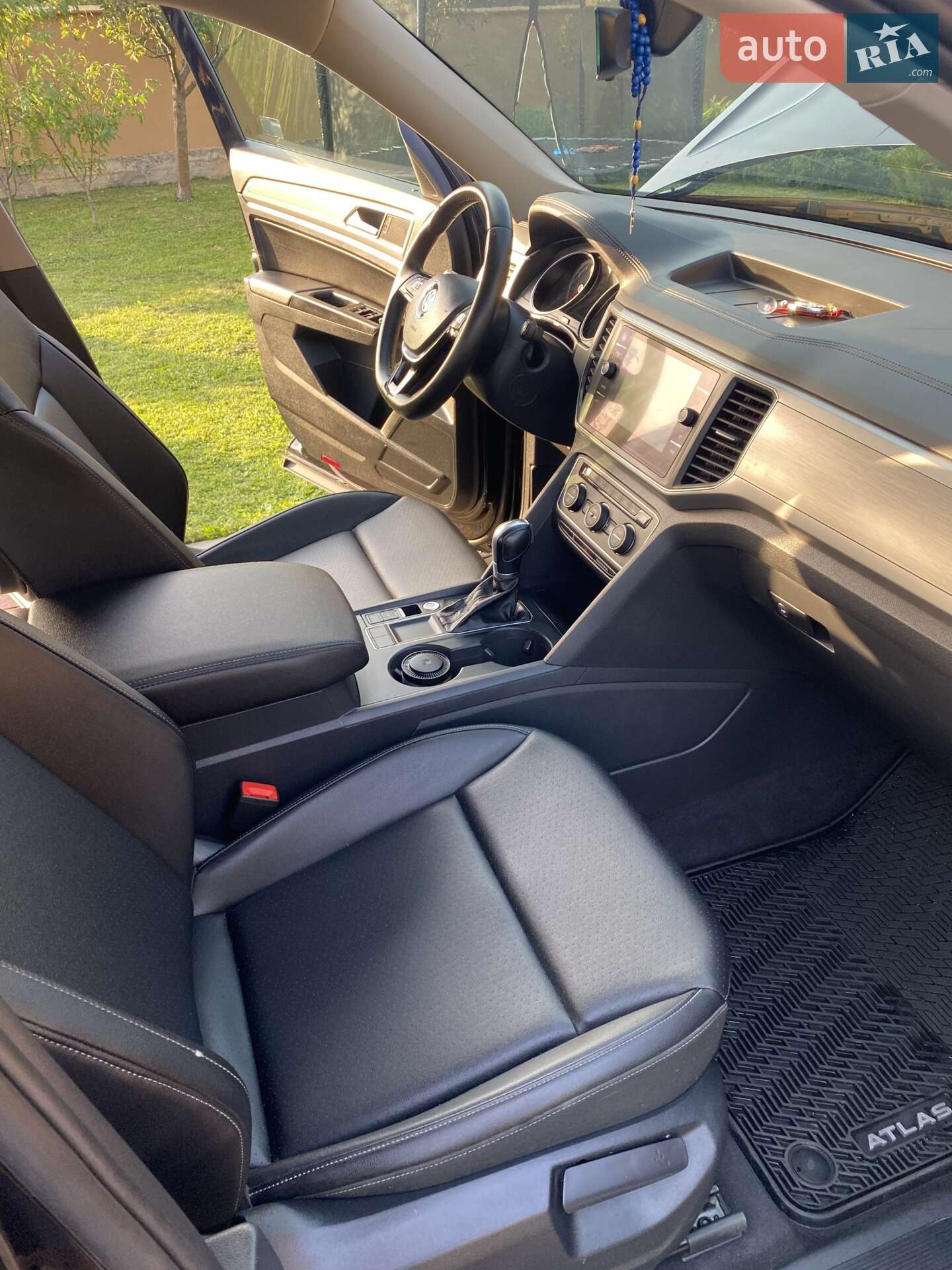 Volkswagen Atlas 2019 VIN 1V2DP2CA8KC618714 фото оголошення 8 з 15
