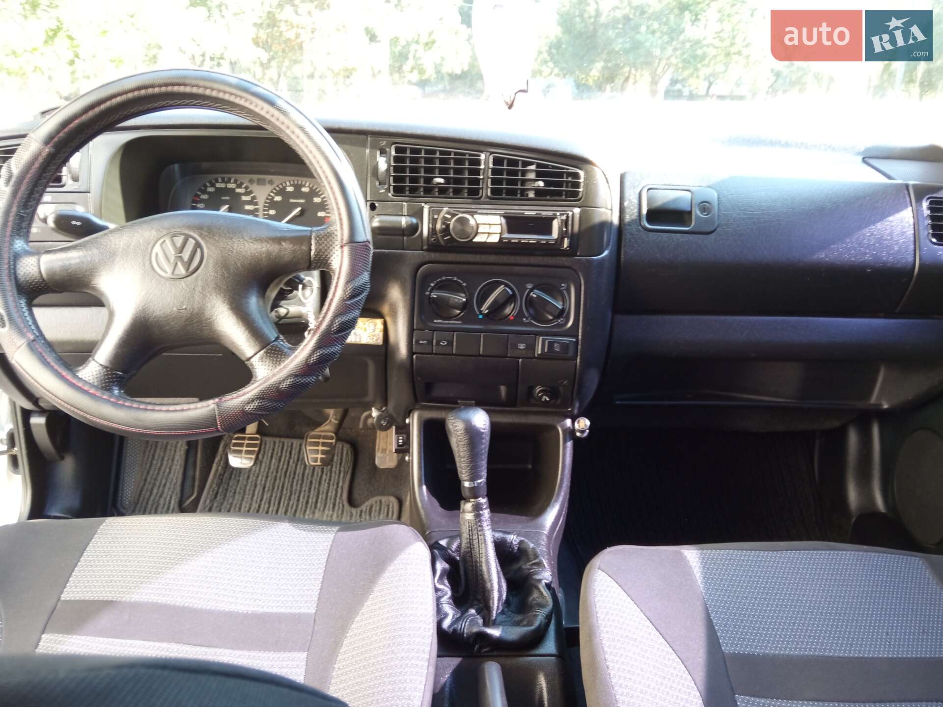 Volkswagen Golf 1998 VIN WVWZZZ1HZXK006450 фото оголошення 13 з 17