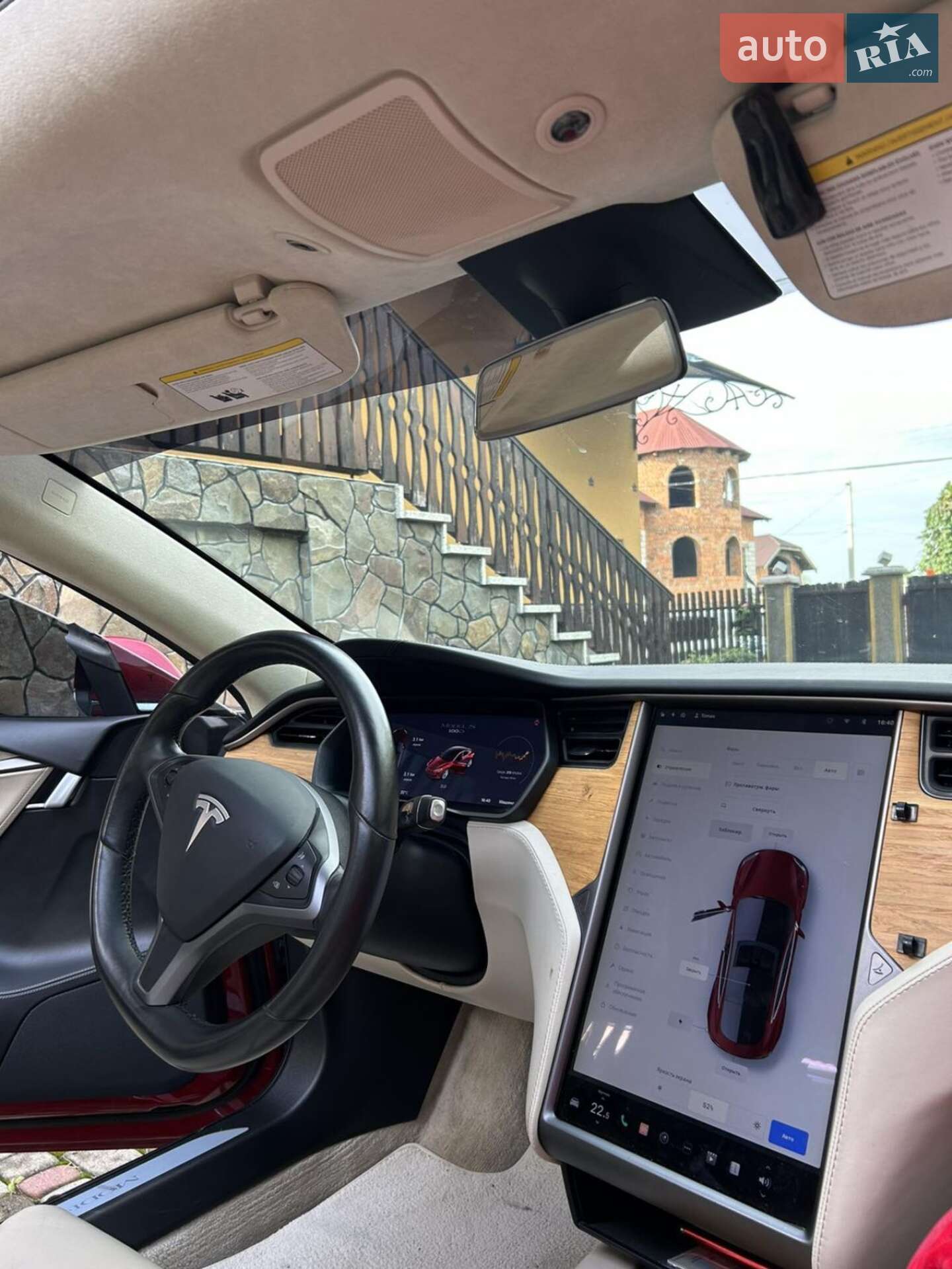 Tesla Model S 2019 VIN 5YJSA1E26KF307229 фото оголошення 5 з 25