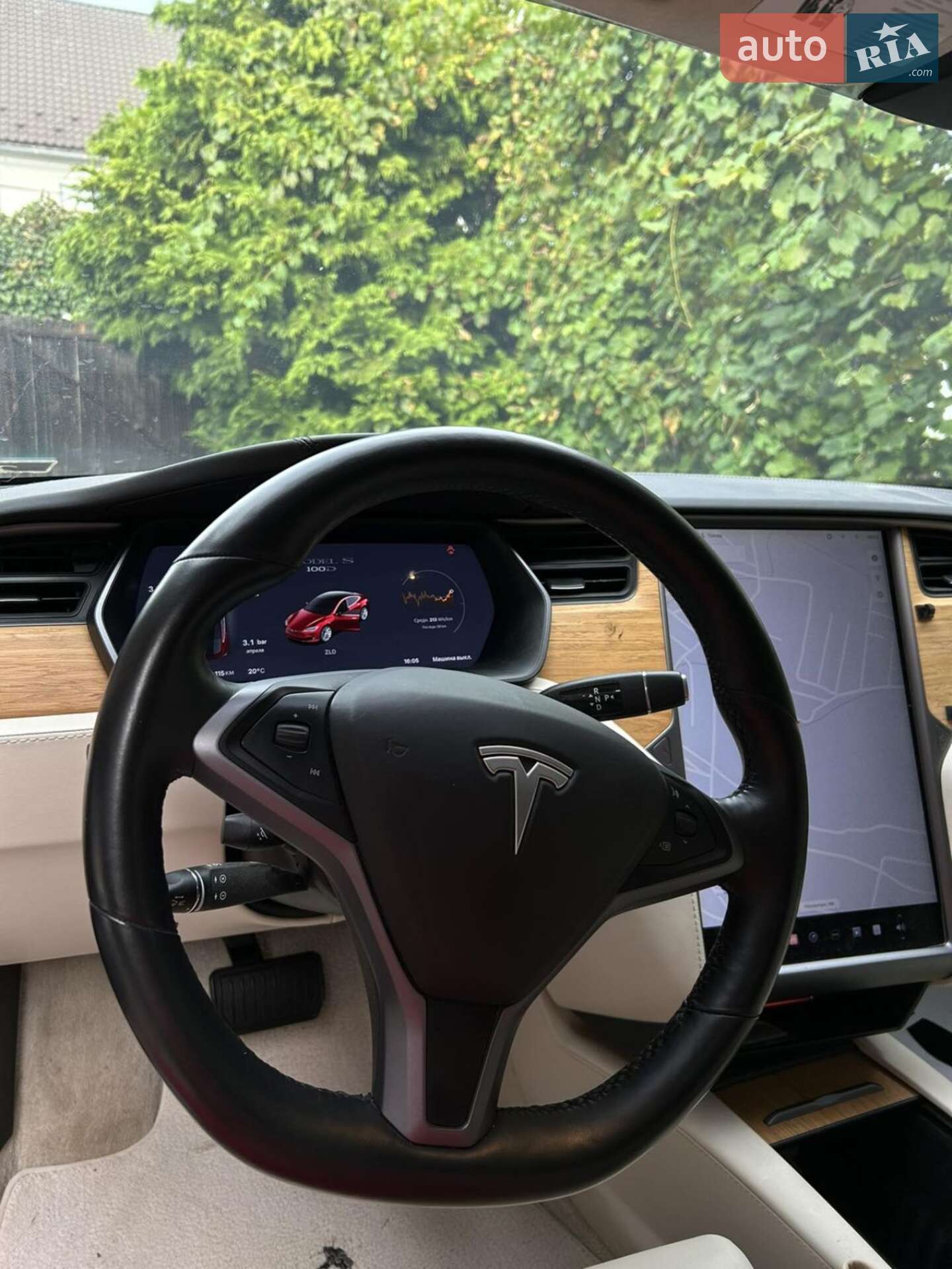 Tesla Model S 2019 VIN 5YJSA1E26KF307229 фото оголошення 23 з 25