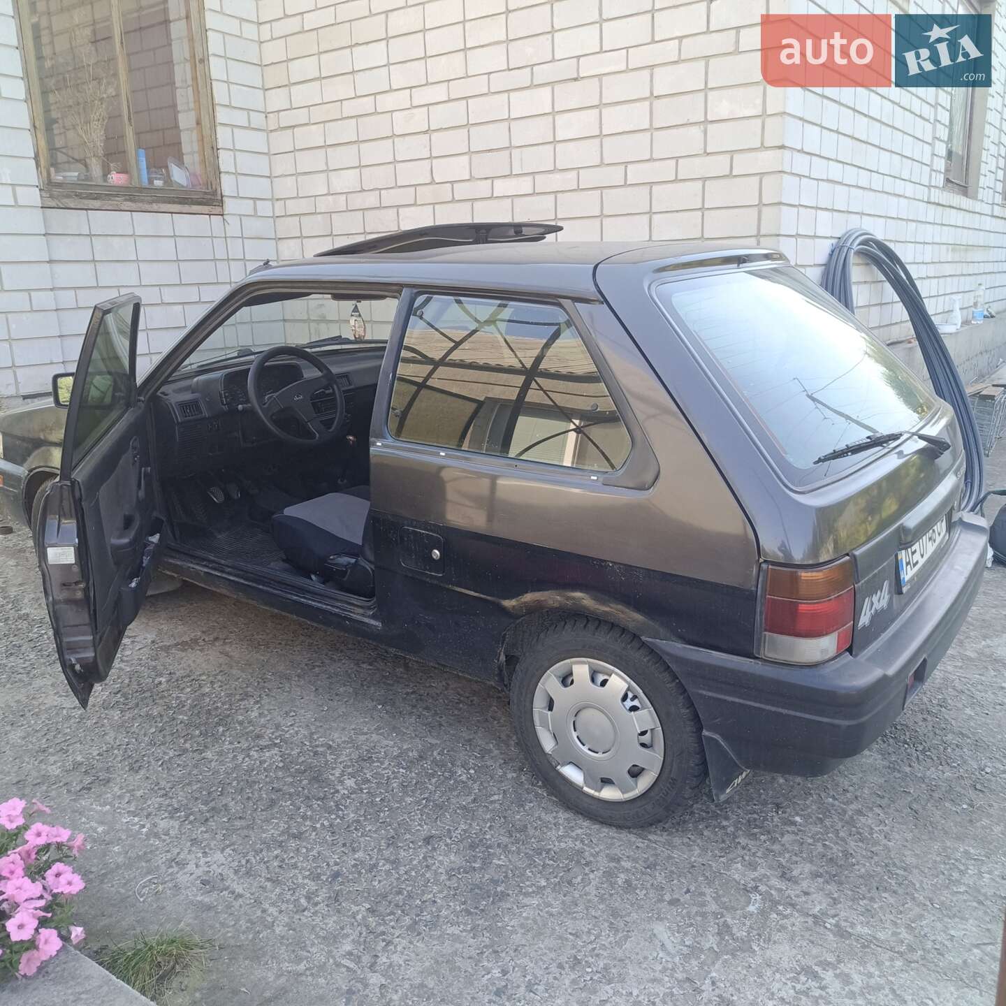 Subaru Justy 1992 VIN JF1KA8NL0ED045877 фото оголошення 4 з 4