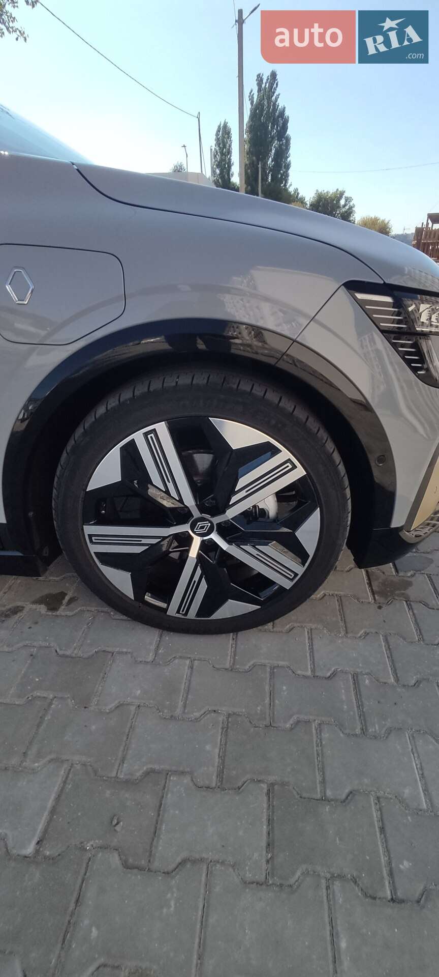 Renault Megane E-Tech Electric 2022 VIN VF1RCB00469835371 фото оголошення 20 з 48