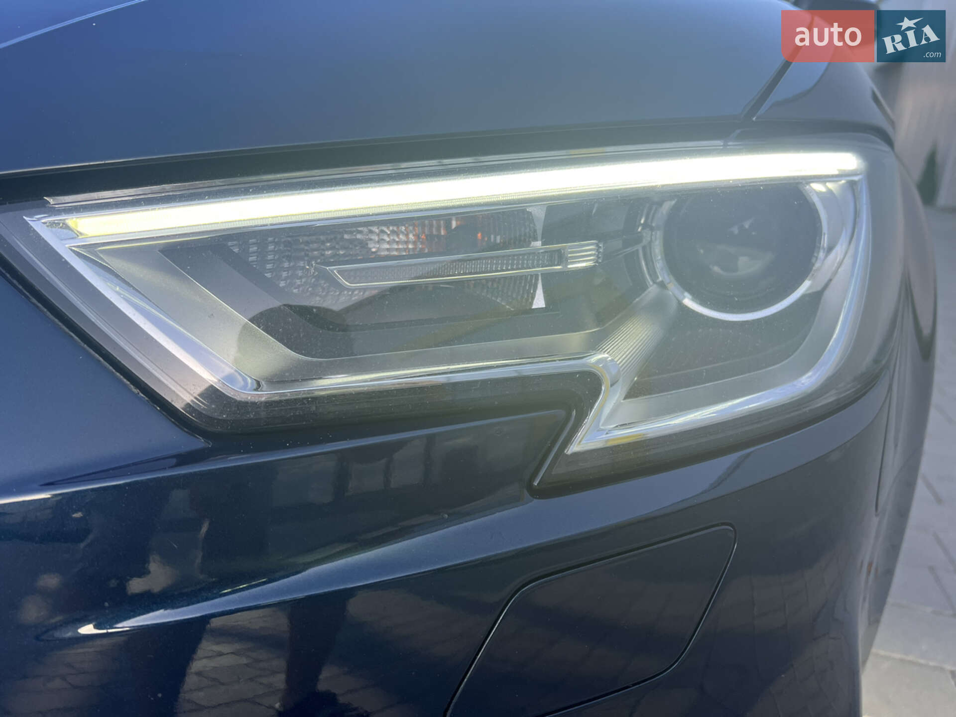 Audi A3 2019 VIN WAUZZZ8VXKA062095 фото оголошення 4 з 32