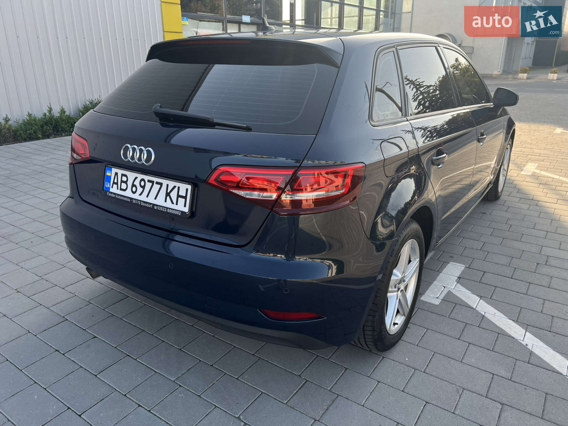 Audi A3 2019 VIN WAUZZZ8VXKA062095 фото оголошення 8 з 32
