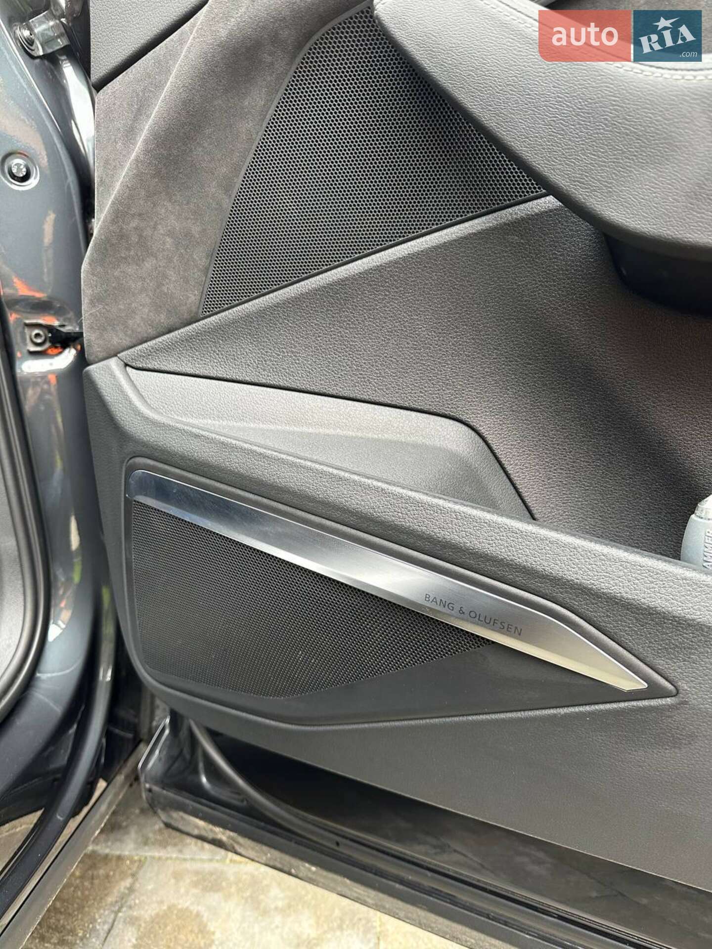 Audi e-tron 2020 VIN WAUZZZGE4LB028201 фото оголошення 16 з 66