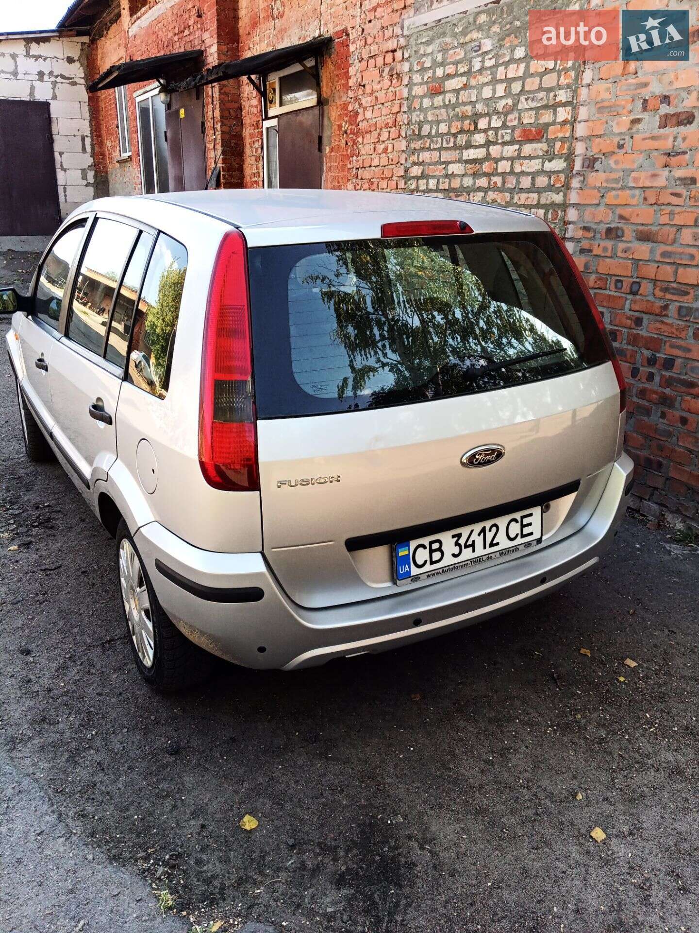 Ford Fusion 2004 VIN WF0UXXGAJU4K75373 фото оголошення 3 з 9