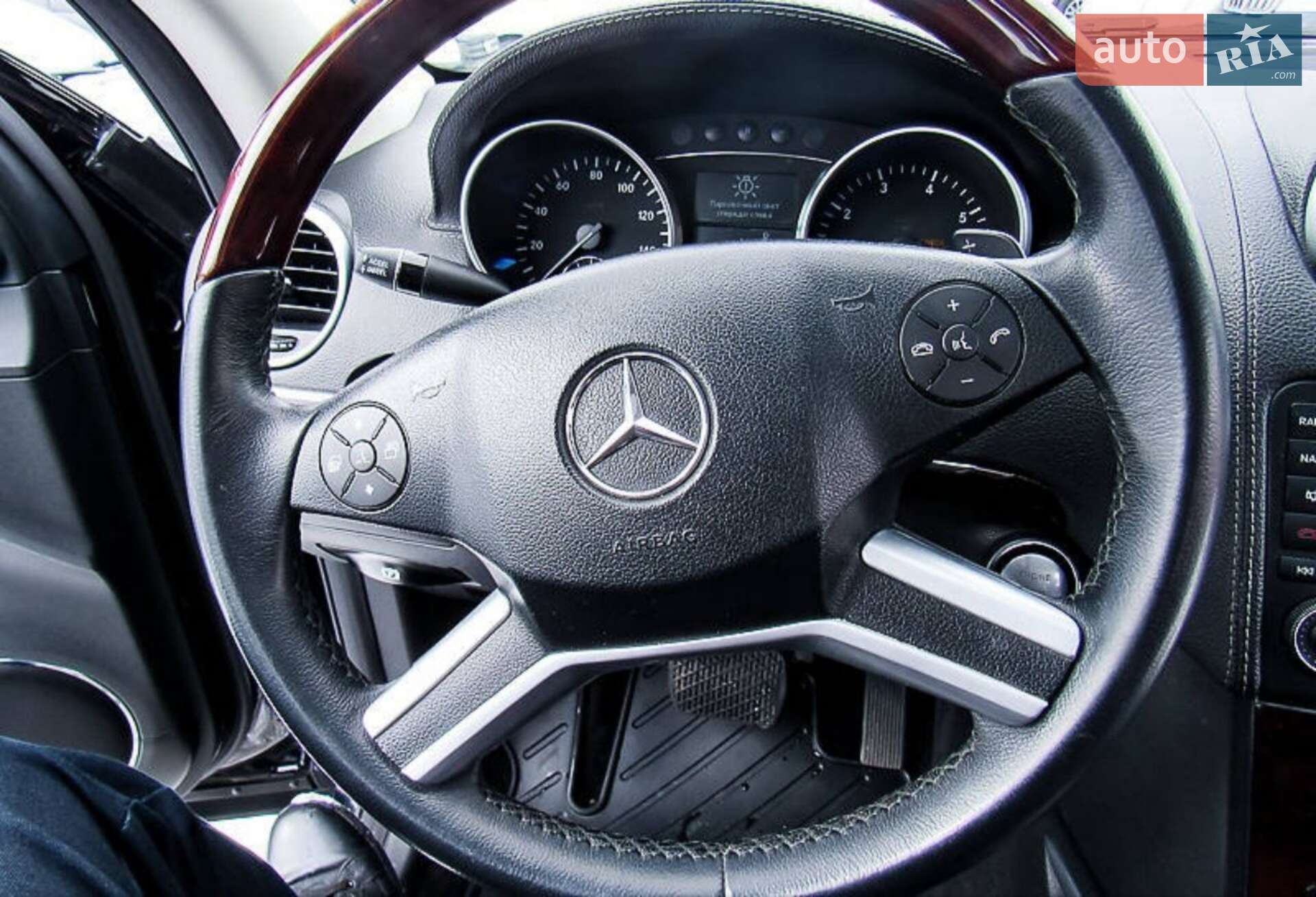 Mercedes-Benz GL-Class 2008 VIN 4JGBF86EX9A458804 фото оголошення 31 з 47