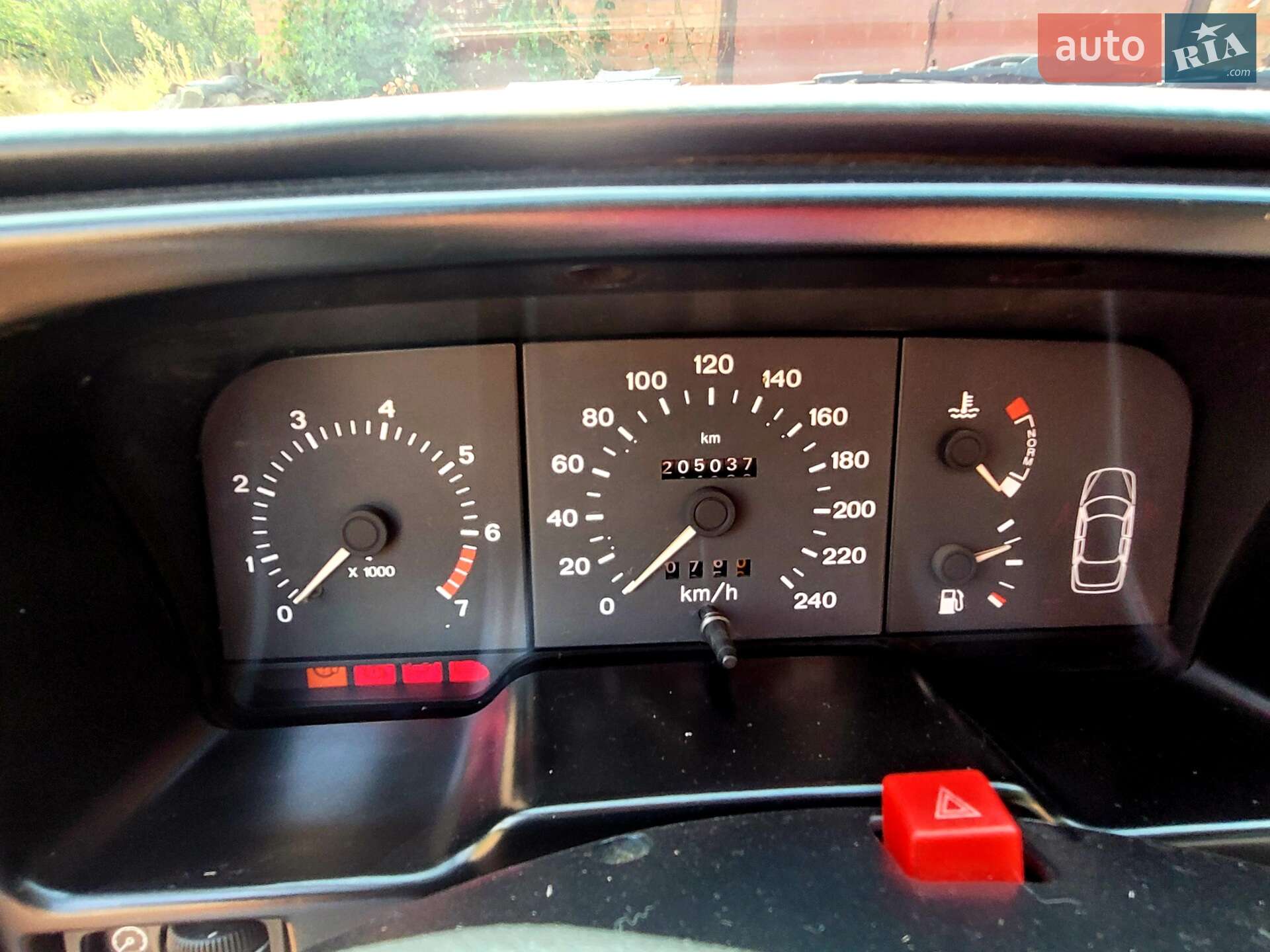 Ford Scorpio 1993 VIN WF0FXXGAGFNY41279 фото оголошення 5 з 8