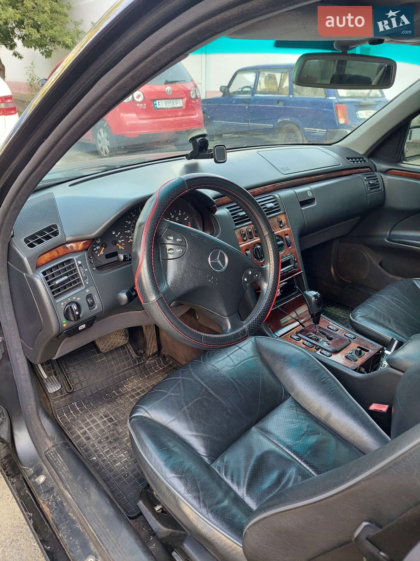 Mercedes-Benz E-Class 2001 VIN WDB2100261B321820 фото оголошення 3 з 6