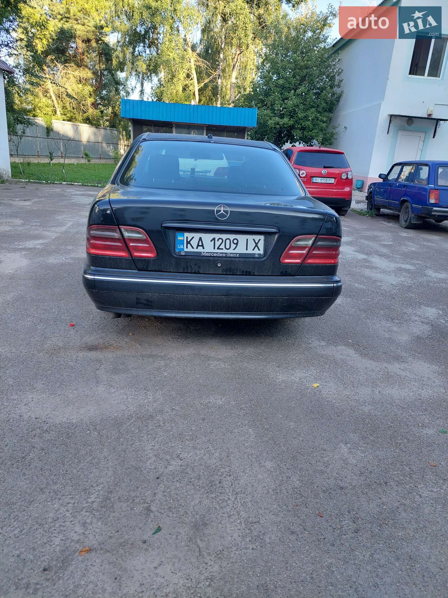 Mercedes-Benz E-Class 2001 VIN WDB2100261B321820 фото оголошення 5 з 6