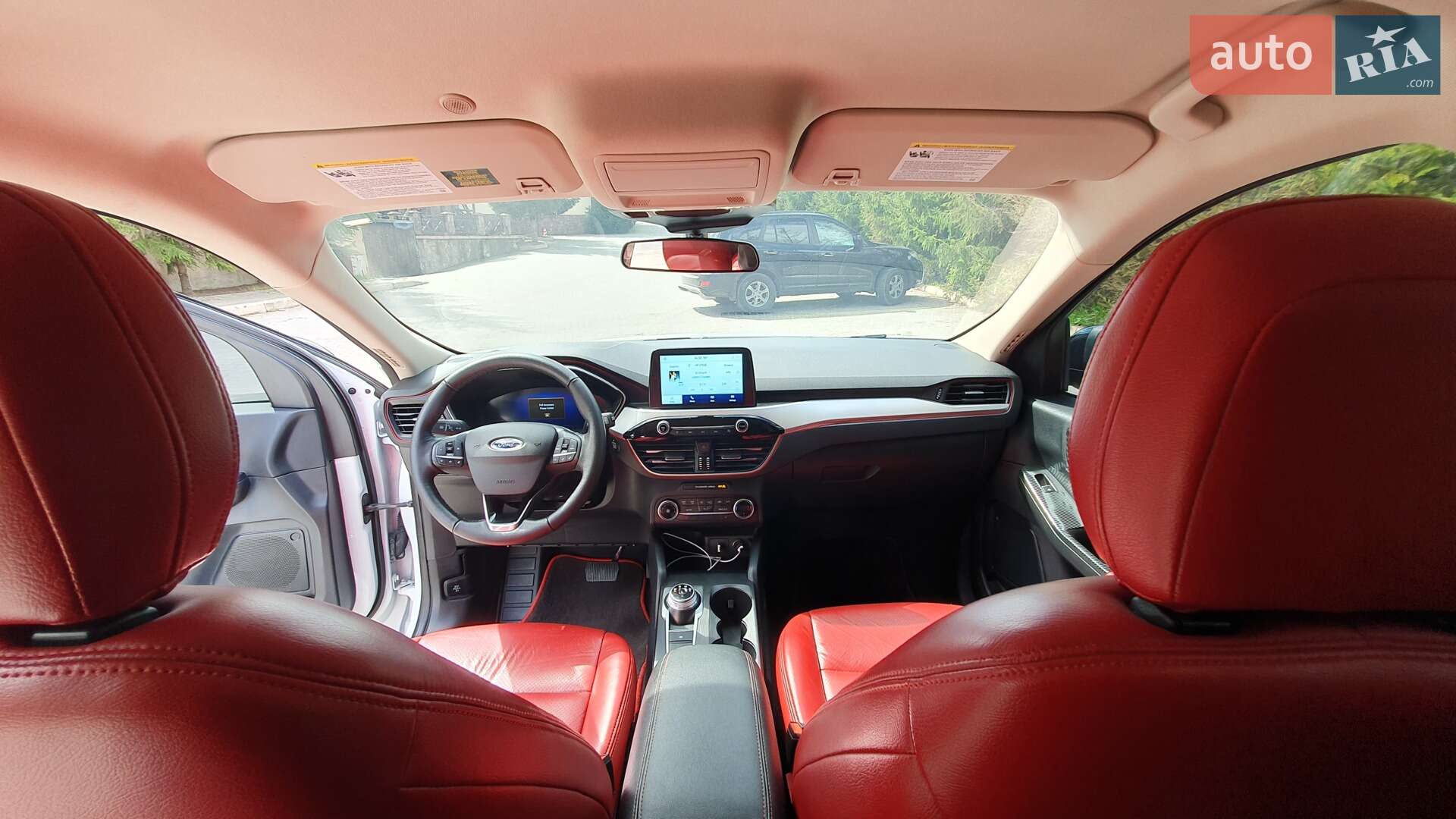 Ford Escape 2019 VIN 1FMCU0BZ8LUA57844 фото оголошення 4 з 8