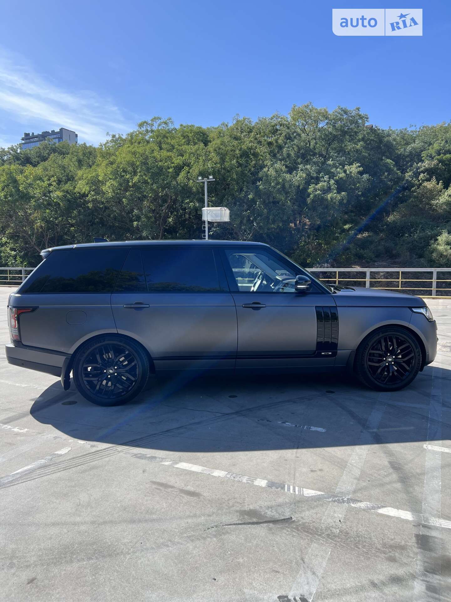 Land Rover Range Rover 2017 VIN SALGA3FE9HA346921 фото оголошення 14 з 27