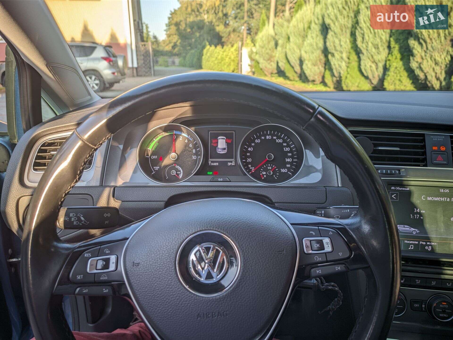 Volkswagen e-Golf 2015 VIN WVWZZZAUZFW912034 фото оголошення 12 з 31