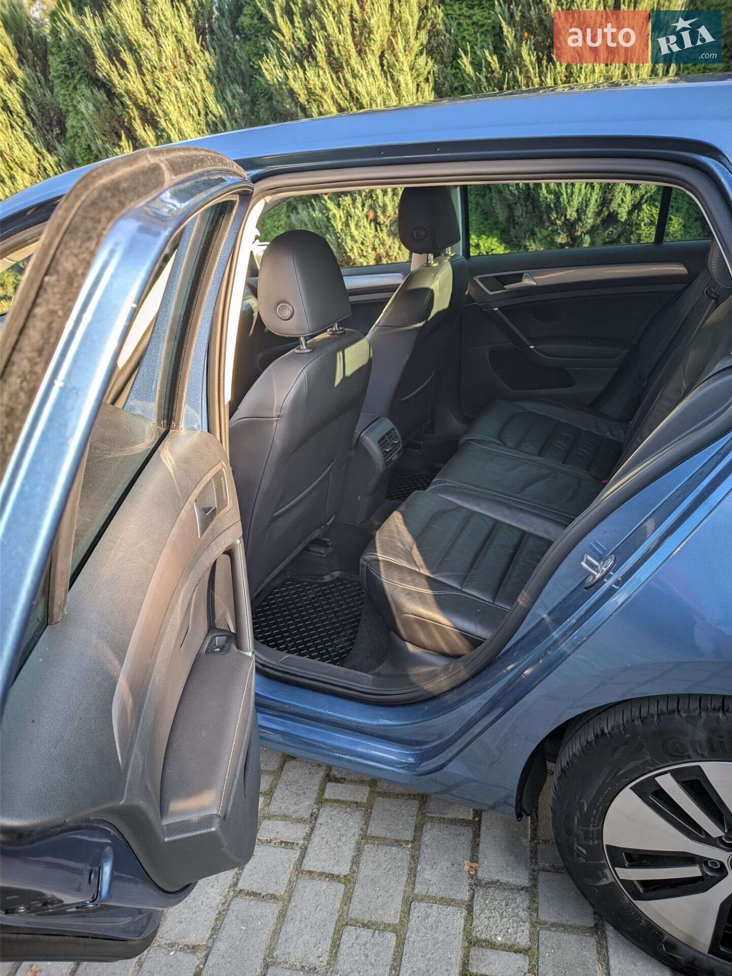 Volkswagen e-Golf 2015 VIN WVWZZZAUZFW912034 фото оголошення 17 з 31