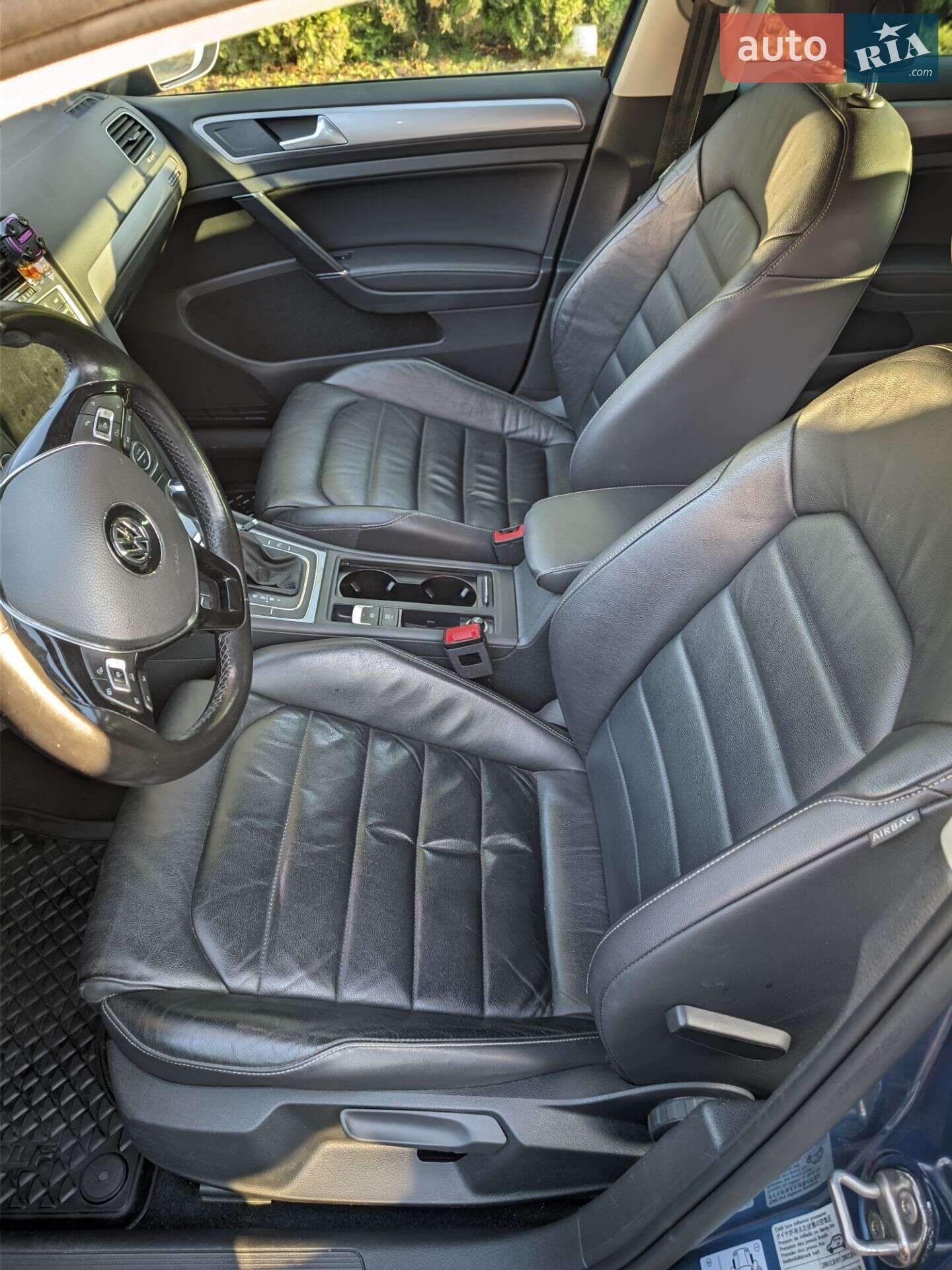 Volkswagen e-Golf 2015 VIN WVWZZZAUZFW912034 фото оголошення 18 з 31
