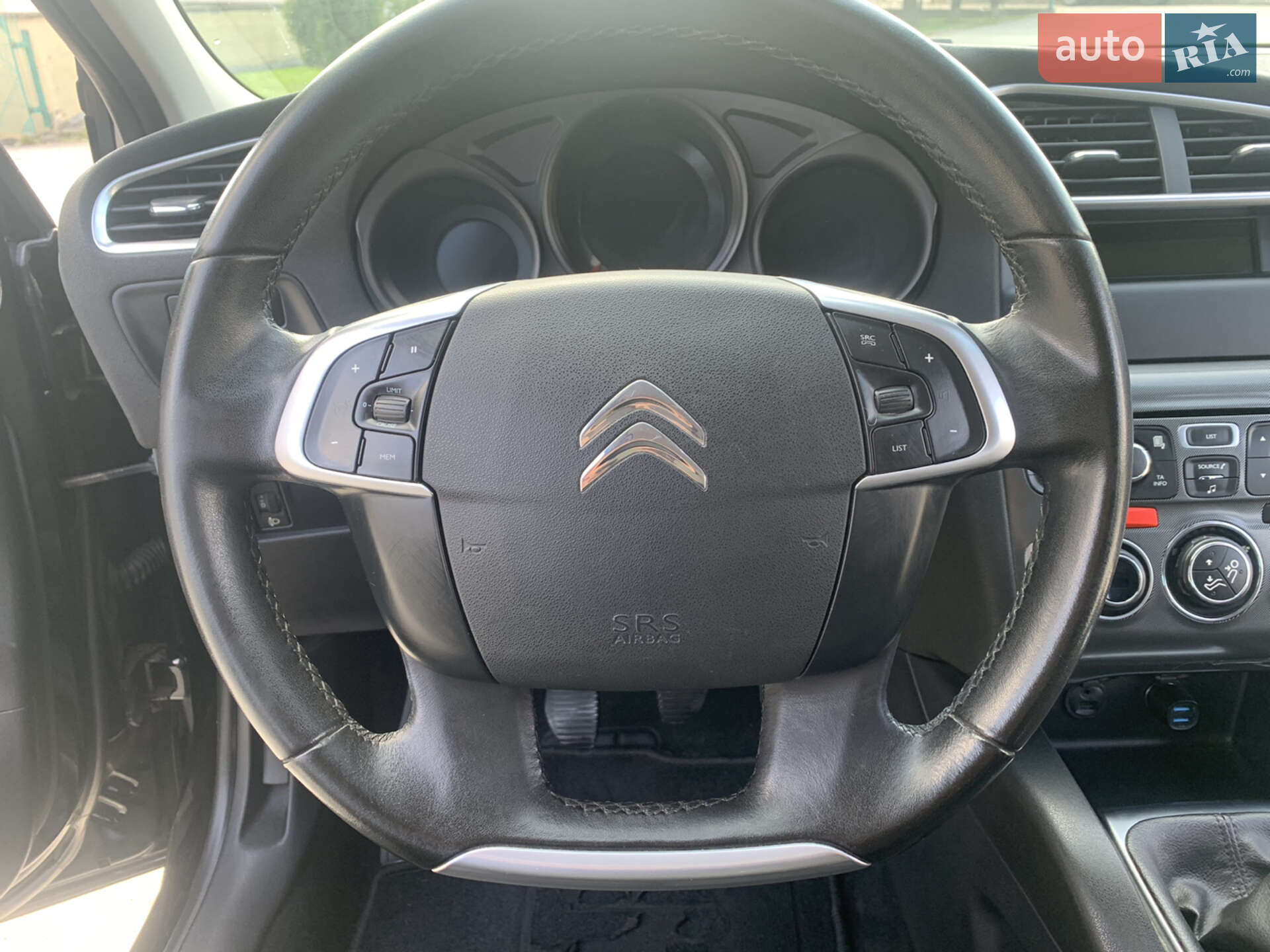 Citroen C4 2013 VIN VF7NC5FS0DY564019 фото оголошення 6 з 29