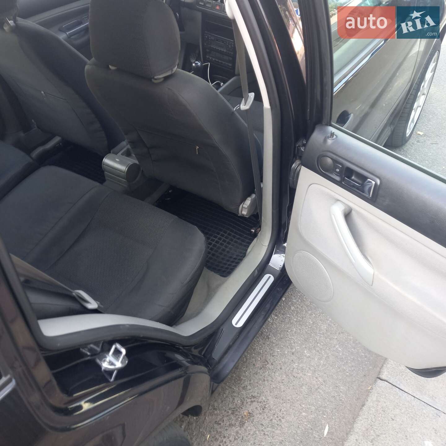 Volkswagen Golf 2000 VIN WVWZZZ1JZ1W419342 фото оголошення 5 з 8