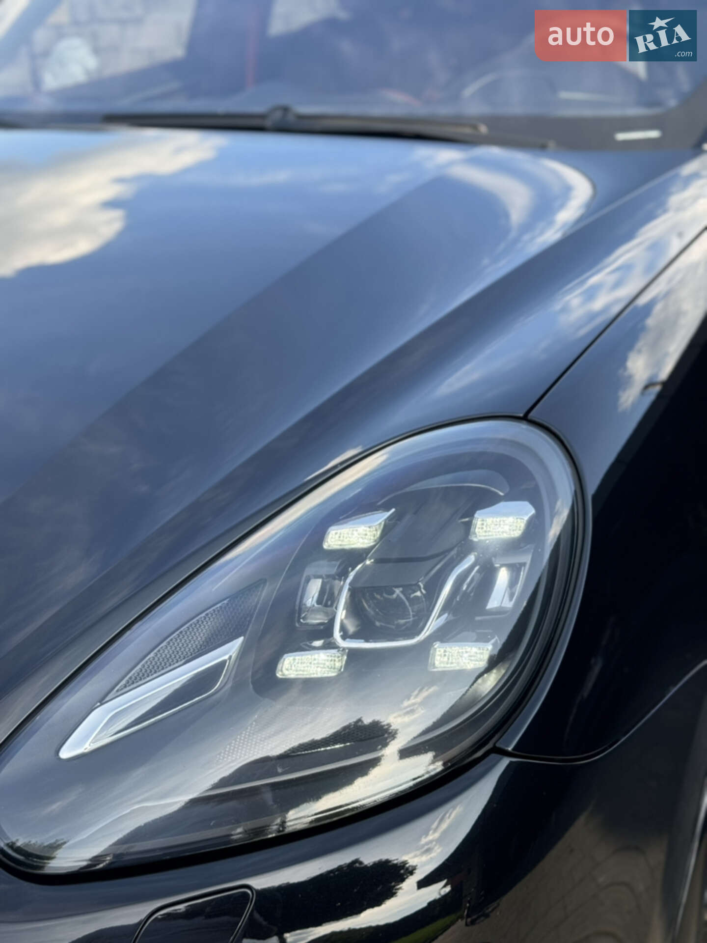 Porsche Cayenne 2015 VIN WP1ZZZ92ZGLA79207 фото оголошення 4 з 26