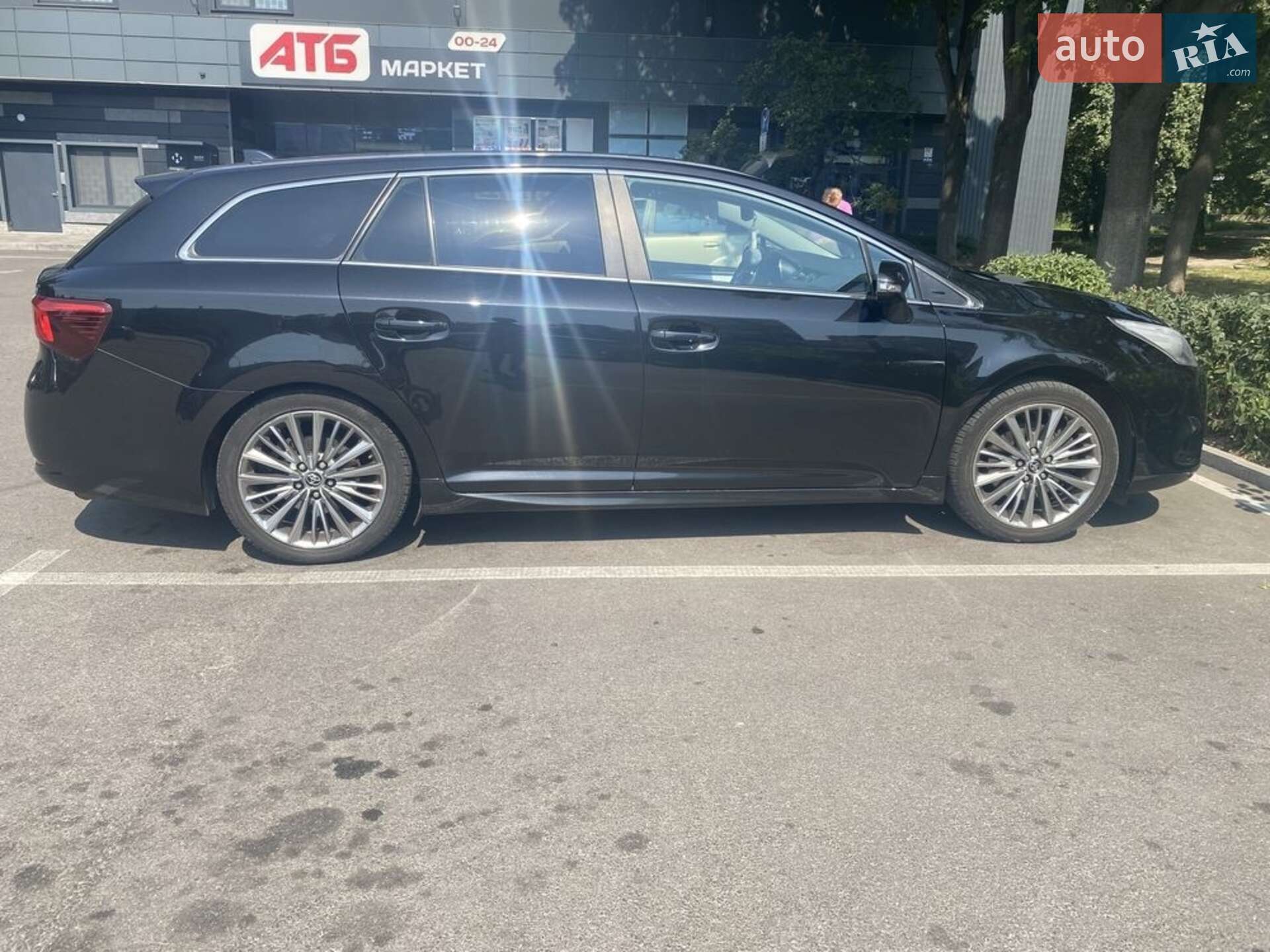 Toyota Avensis 2015 VIN SB1ET76LX0E006483 фото оголошення 4 з 7
