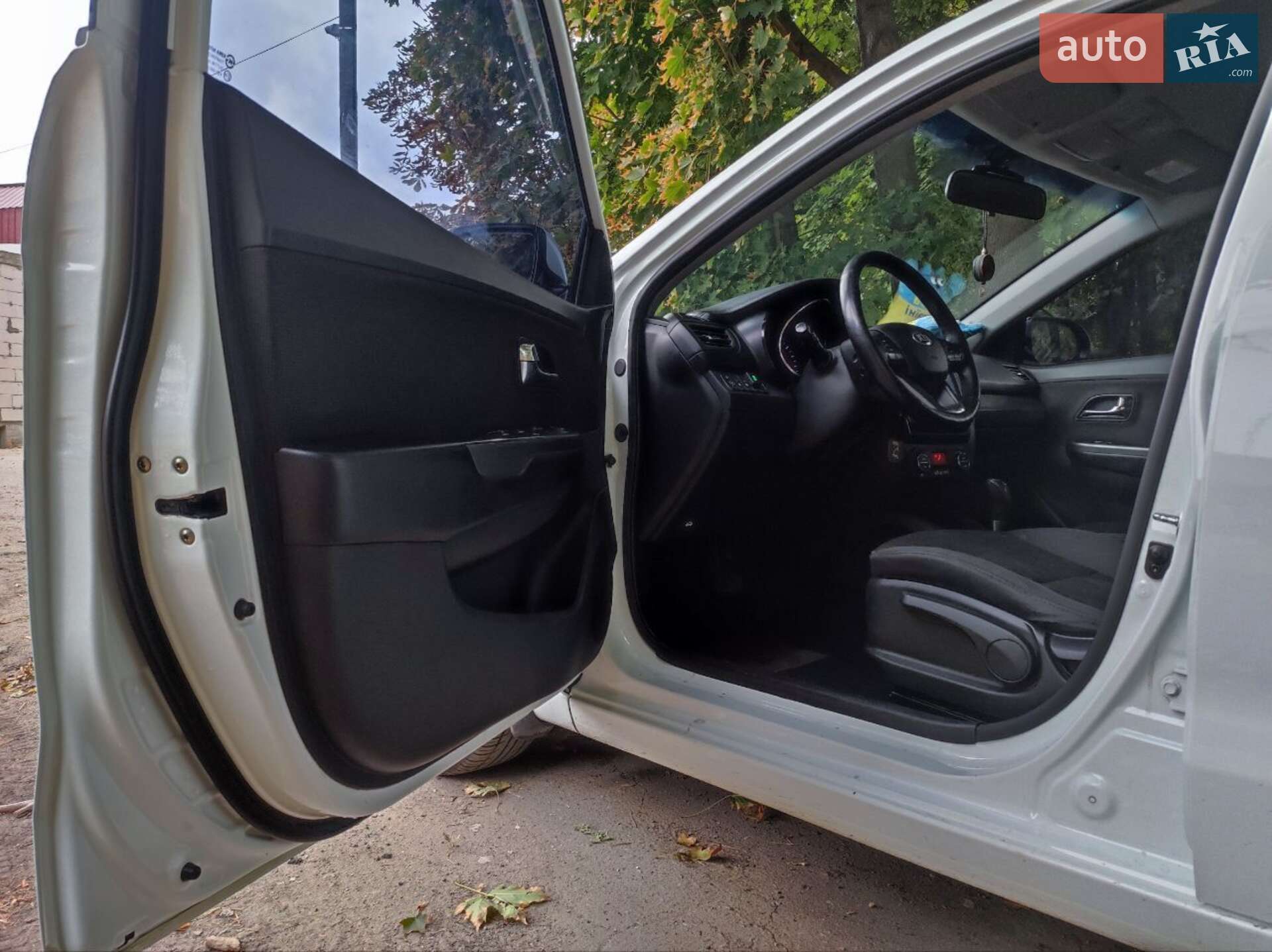 Kia Rio 2013 VIN Z94CC41BBDR124634 фото оголошення 16 з 22