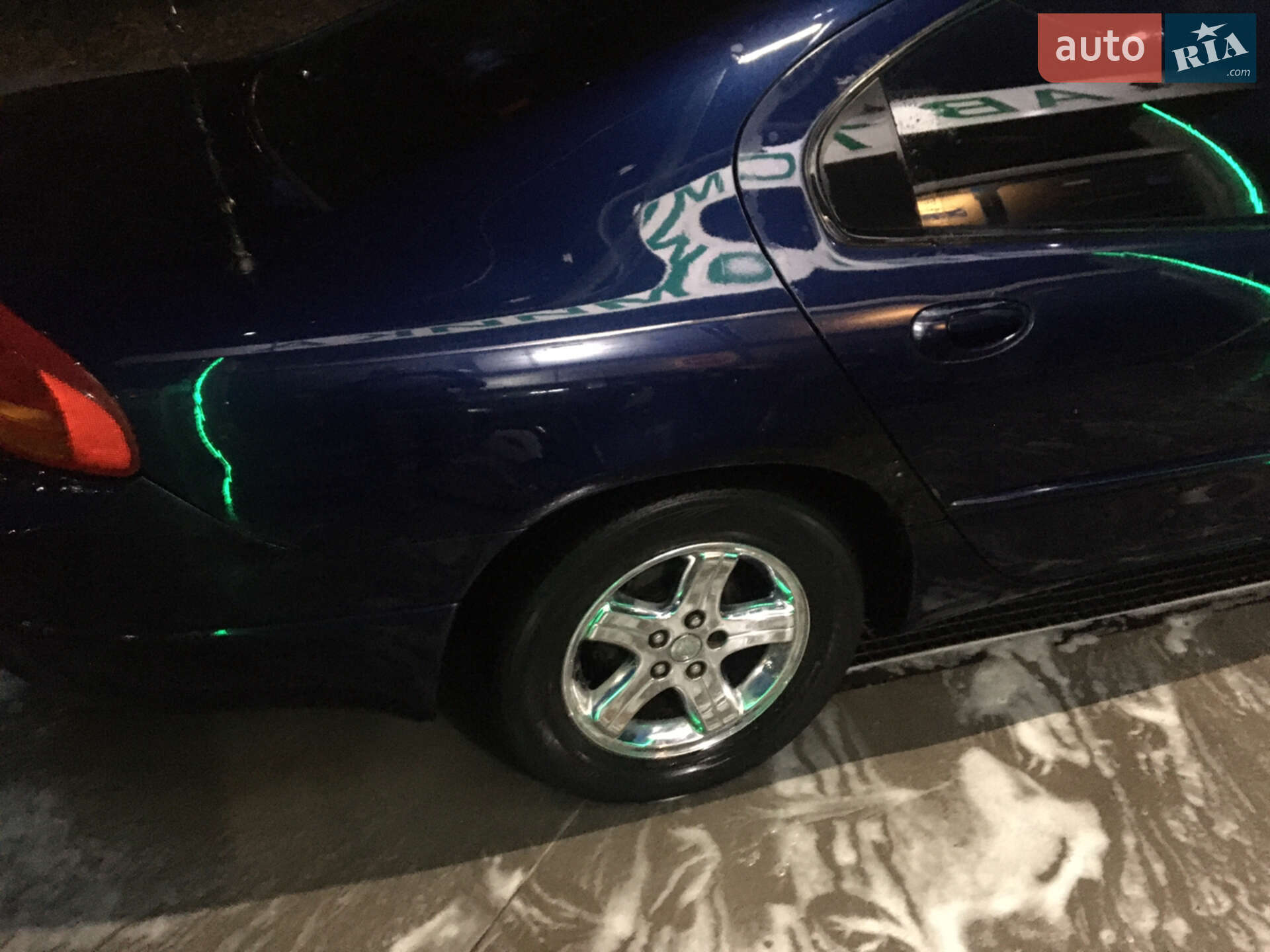 Chrysler Intrepid 2004 VIN 2C3HH46R1WH235430 фото оголошення 4 з 9