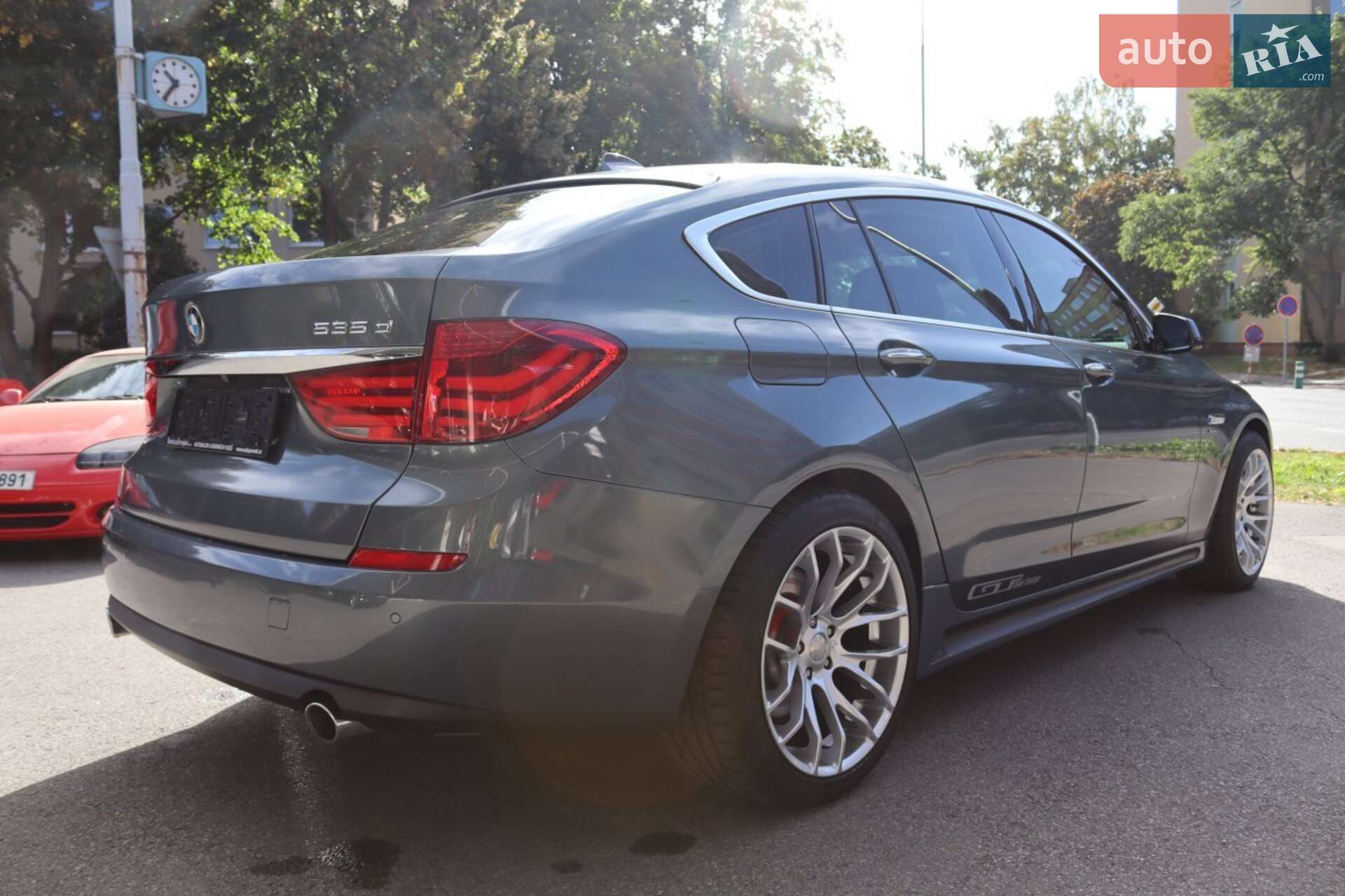 BMW 5 Series GT 2011 VIN WBASP81050C353945 фото оголошення 6 з 42