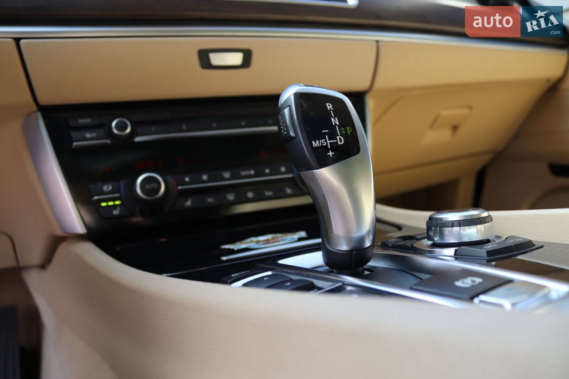BMW 5 Series GT 2011 VIN WBASP81050C353945 фото оголошення 30 з 42