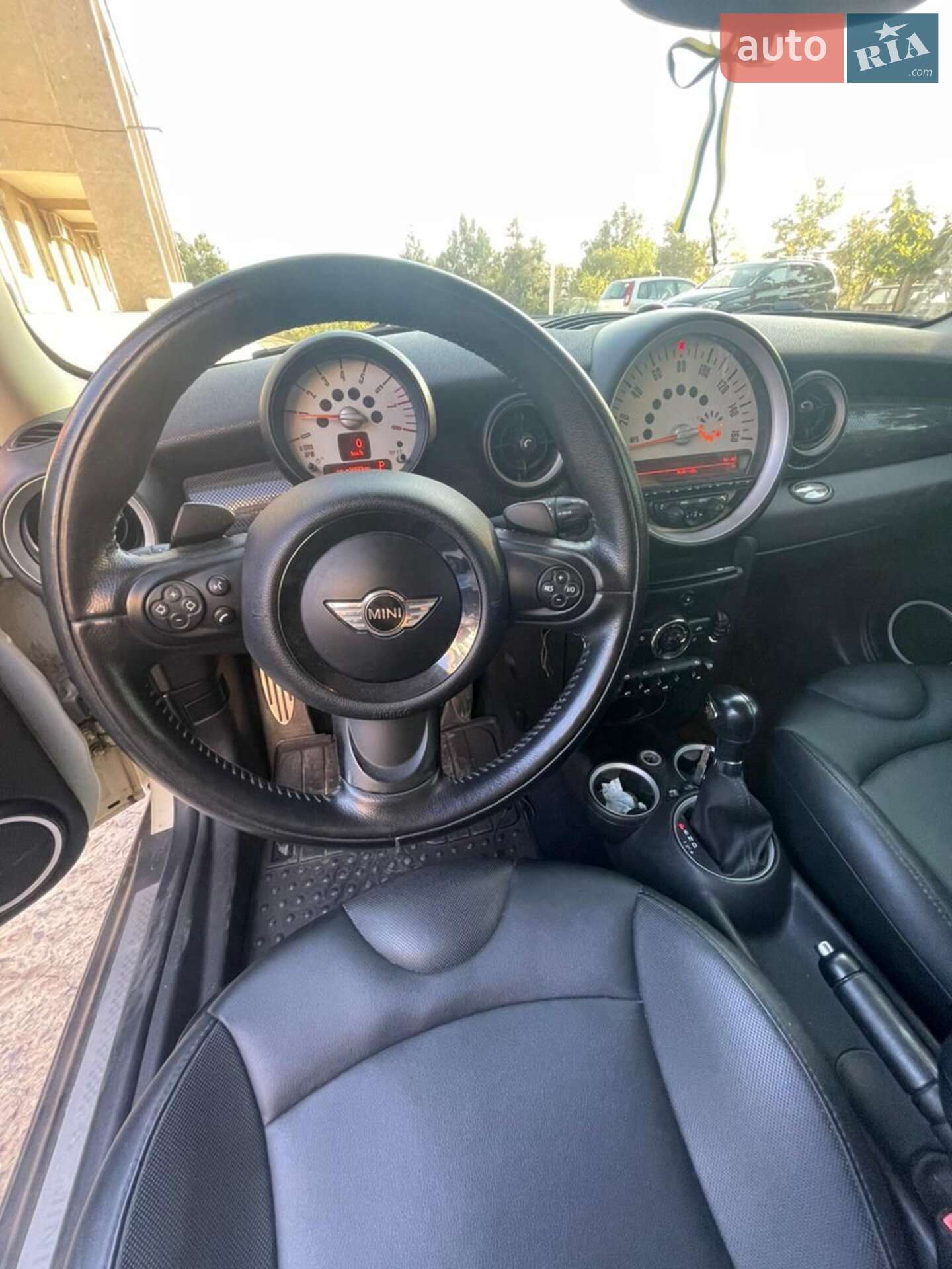 MINI Hatch 2011 VIN WMWSV3C52BTY13793 фото оголошення 5 з 11