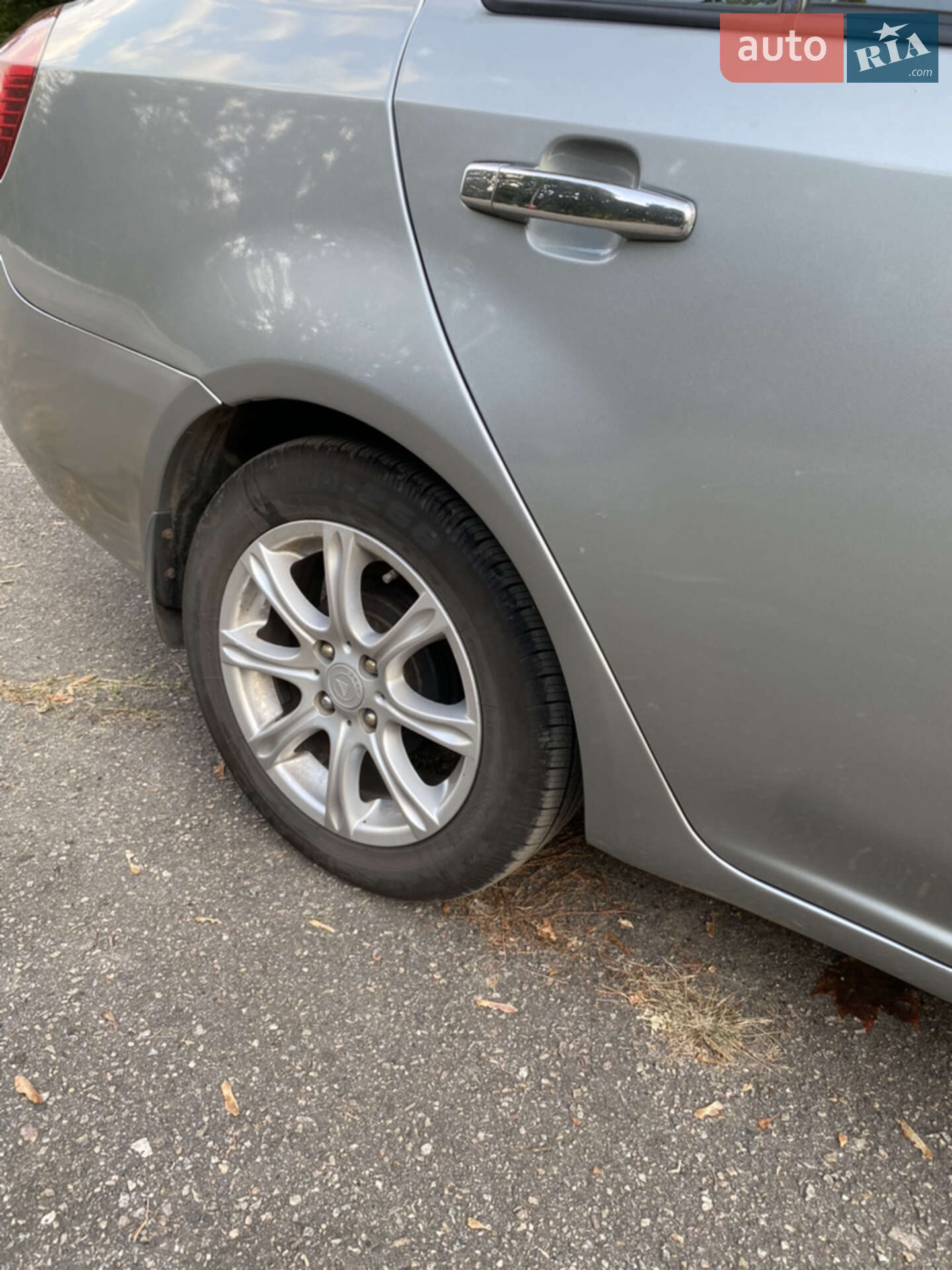 Geely MK 2010 VIN Y7WJL7162A0007073 фото оголошення 4 з 19