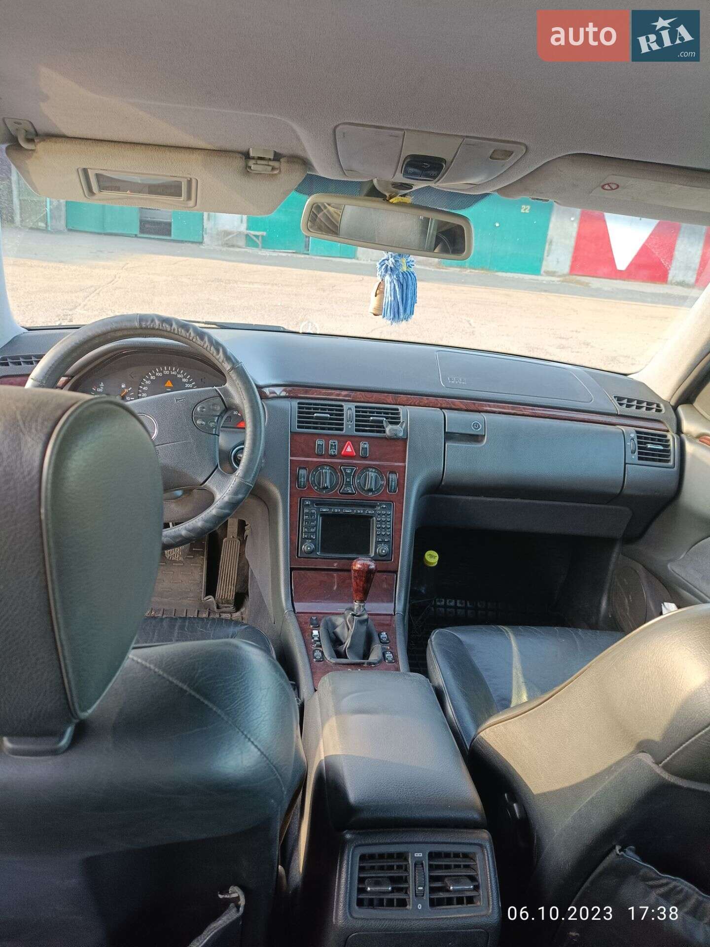 Mercedes-Benz E-Class 2002 VIN WDB2102161X087796 фото оголошення 6 з 8
